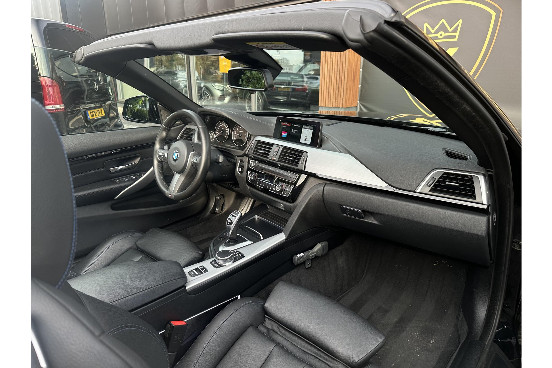 BMW 4 Serie Cabrio 430i High Executive 2020 BLACK SAPPHIRE METALLIC (475) 37