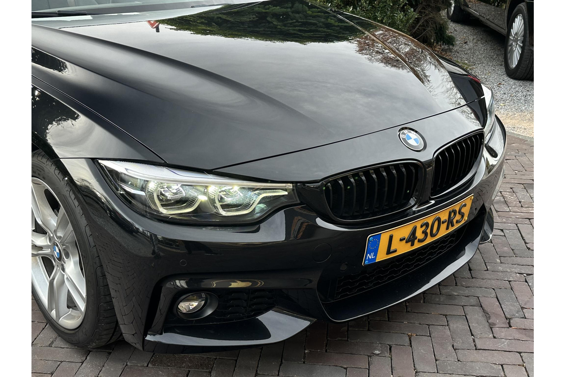 BMW 4 Serie Cabrio 430i High Executive 2020 BLACK SAPPHIRE METALLIC (475) 40