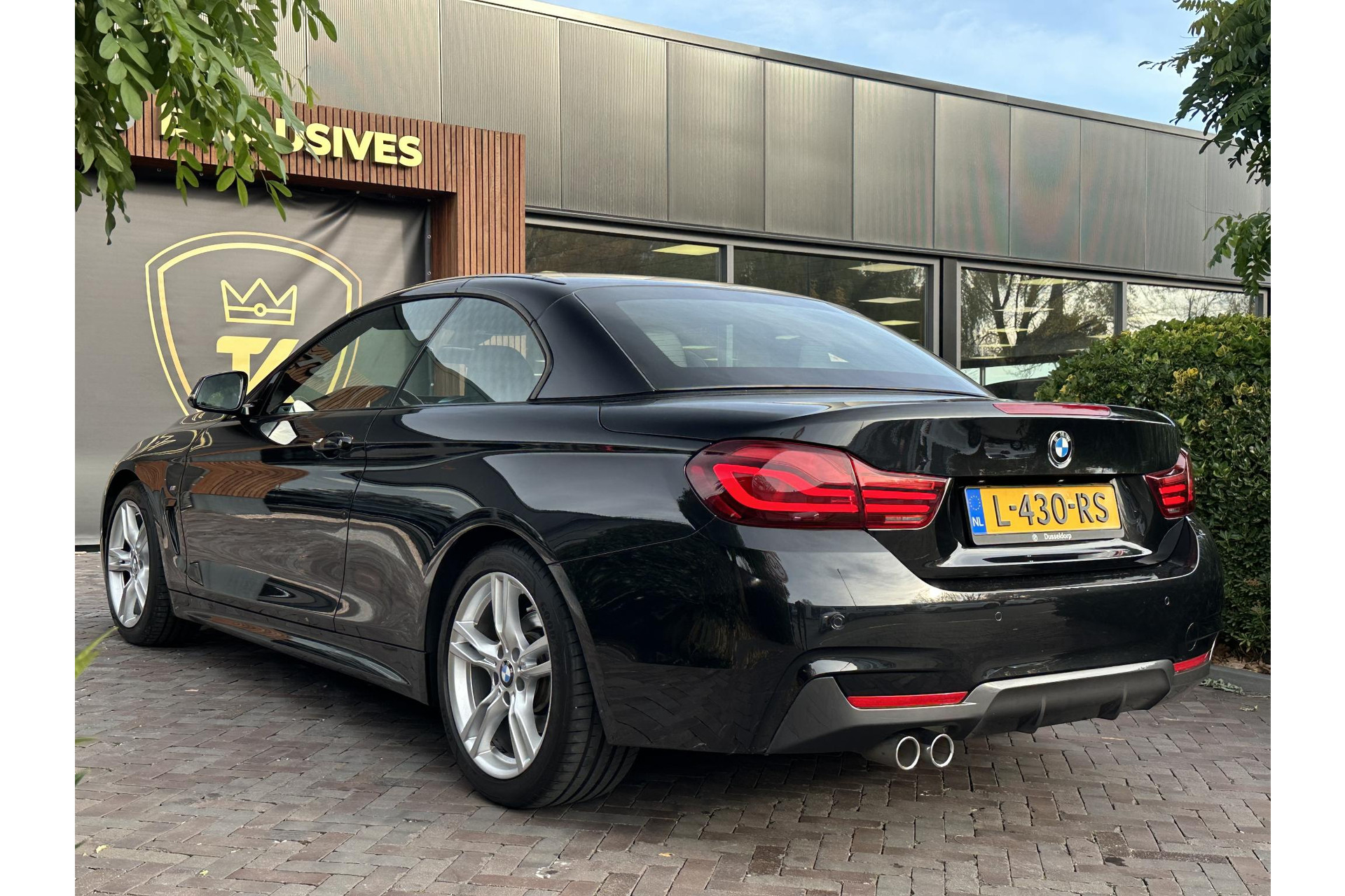 BMW 4 Serie Cabrio 430i High Executive 2020 BLACK SAPPHIRE METALLIC (475) 41