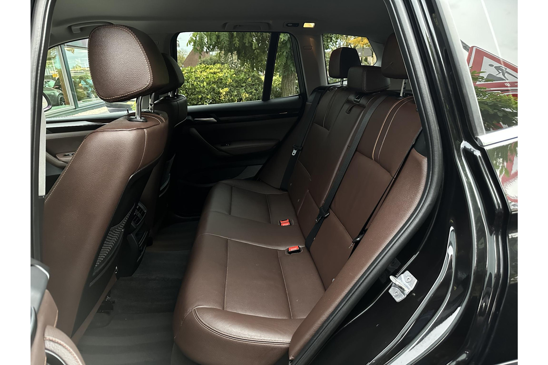 BMW X3 sDrive20i Centennial High Executive 2017 Saphirschwarz metallic 12