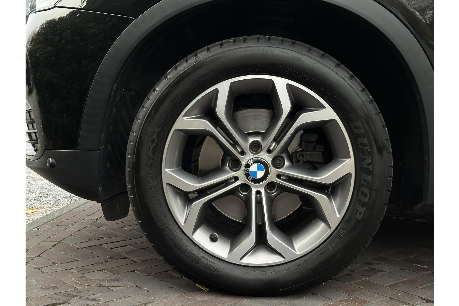 BMW X3 sDrive20i Centennial High Executive 2017 Saphirschwarz metallic 8