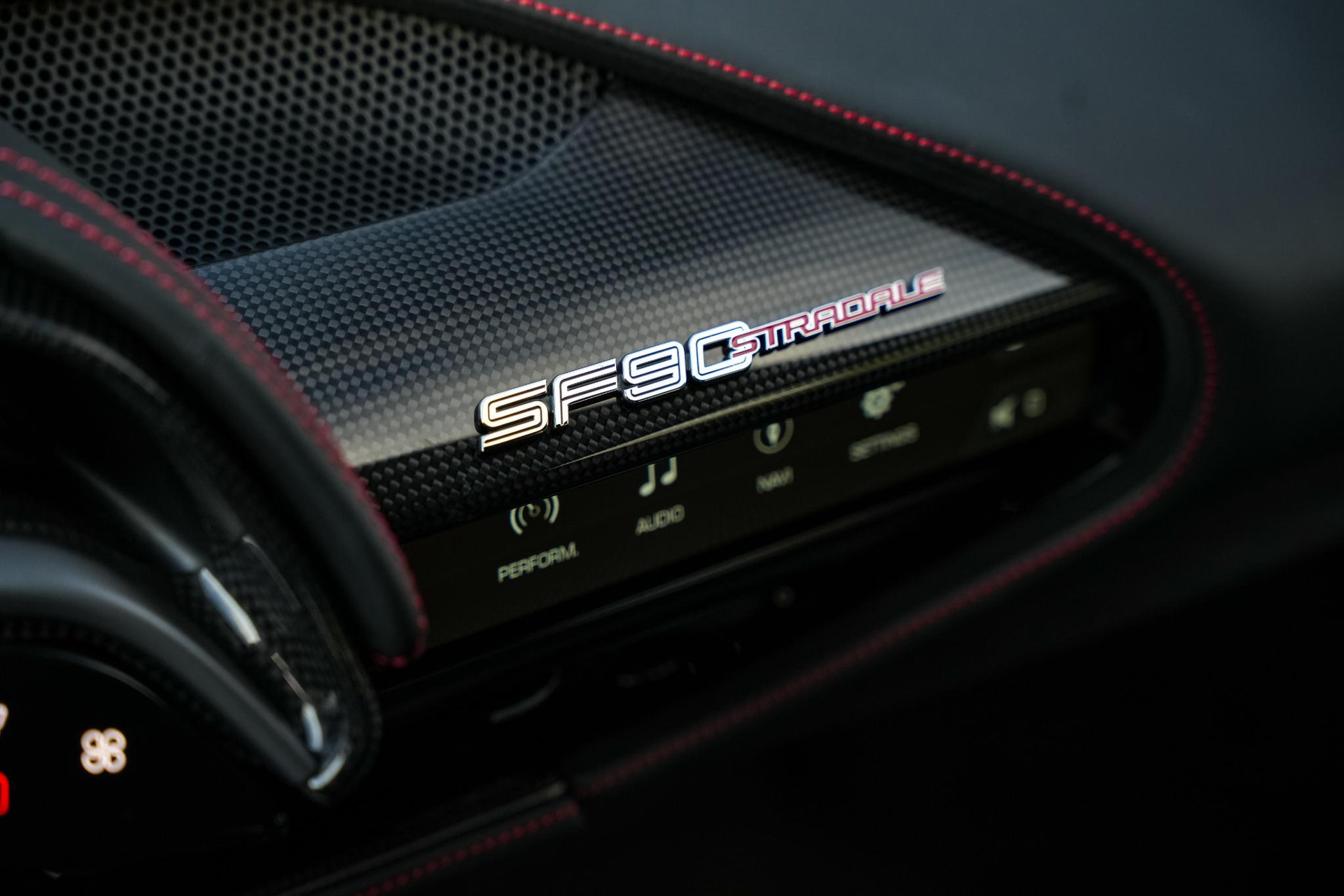 Ferrari SF90 Stradale 4.0 V8 Assetto Fiorano 2022  47
