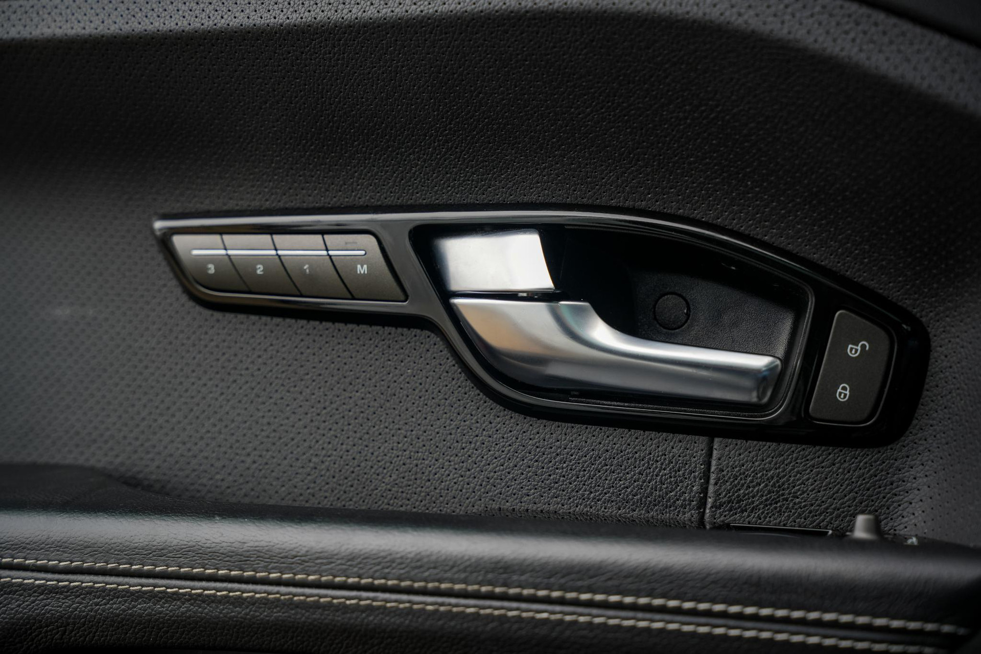 Land Rover Range Rover Evoque Coupé 2.0 Si 4WD Prestige 2012  24