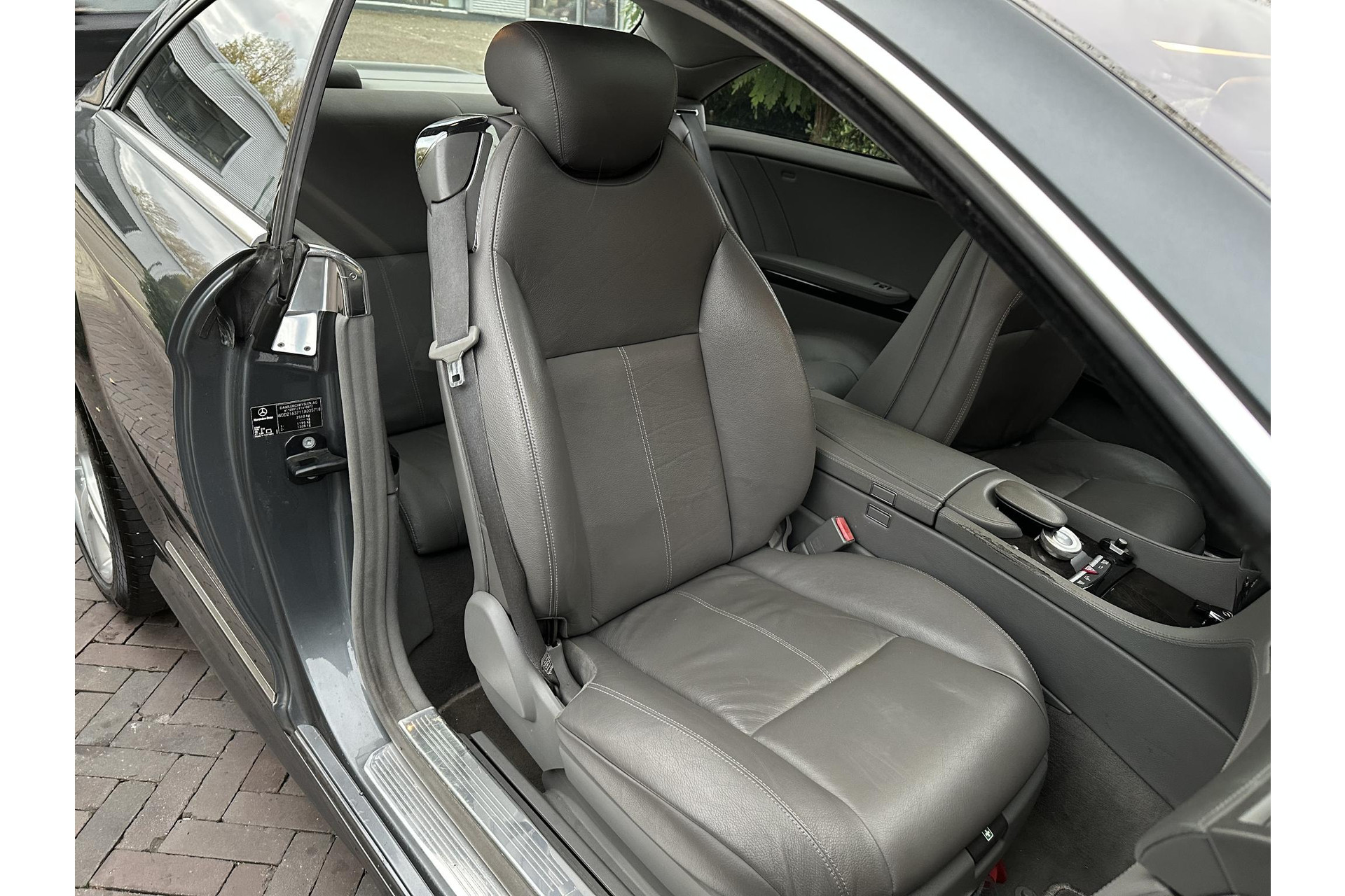 Mercedes-Benz CL-Klasse 500 2007 FLINTGRAY - METALLIC PAINT (368U) 16