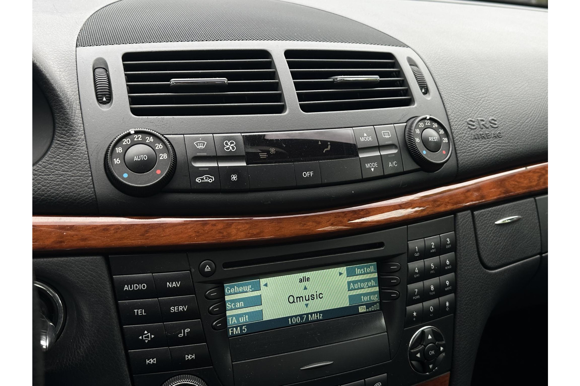 Mercedes-Benz E-Klasse 280 CDI Classic 2007 FLINTGRAY - METALLIC PAINT (368U) 17