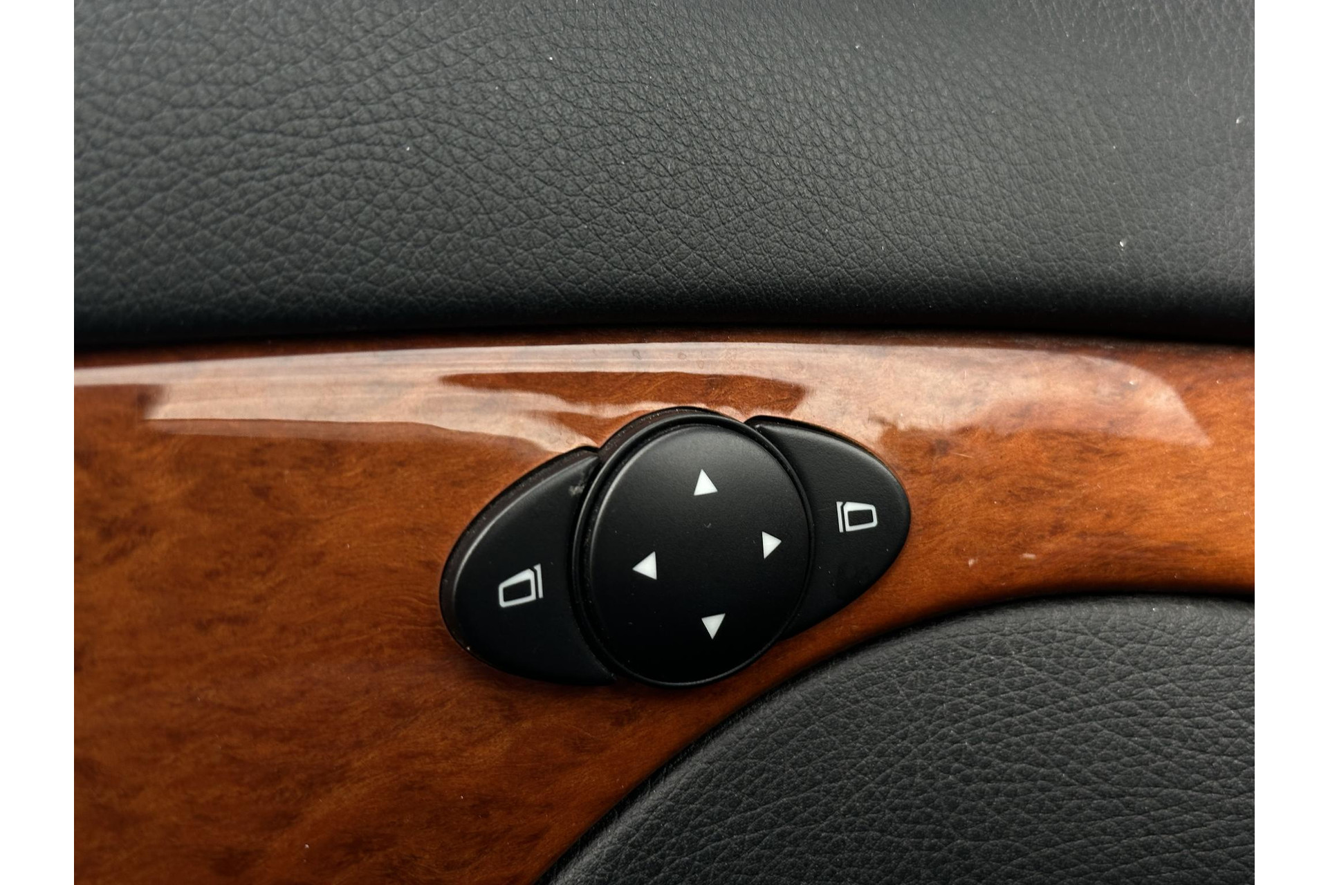 Mercedes-Benz E-Klasse 280 CDI Classic 2007 FLINTGRAY - METALLIC PAINT (368U) 23