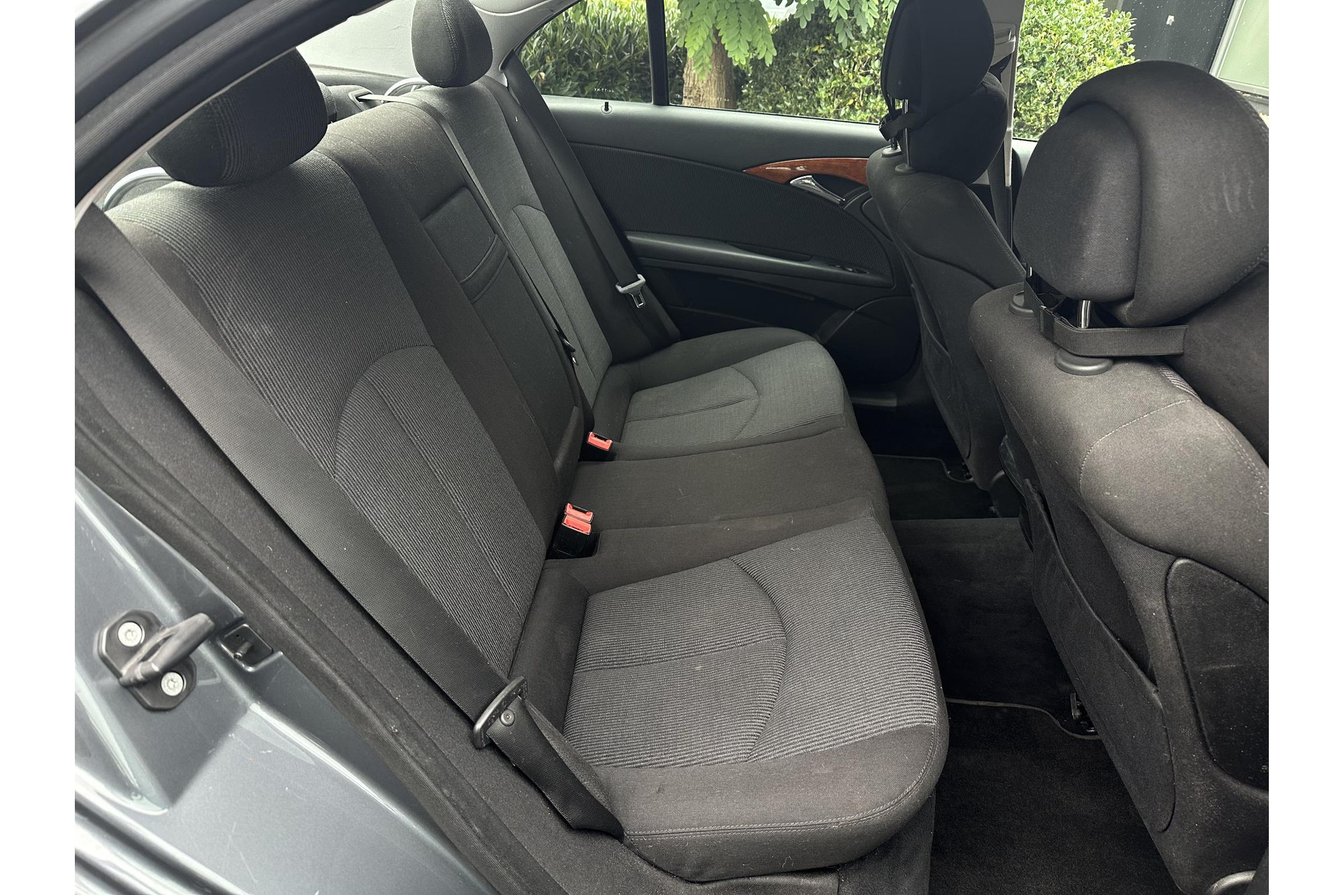 Mercedes-Benz E-Klasse 280 CDI Classic 2007 FLINTGRAY - METALLIC PAINT (368U) 25