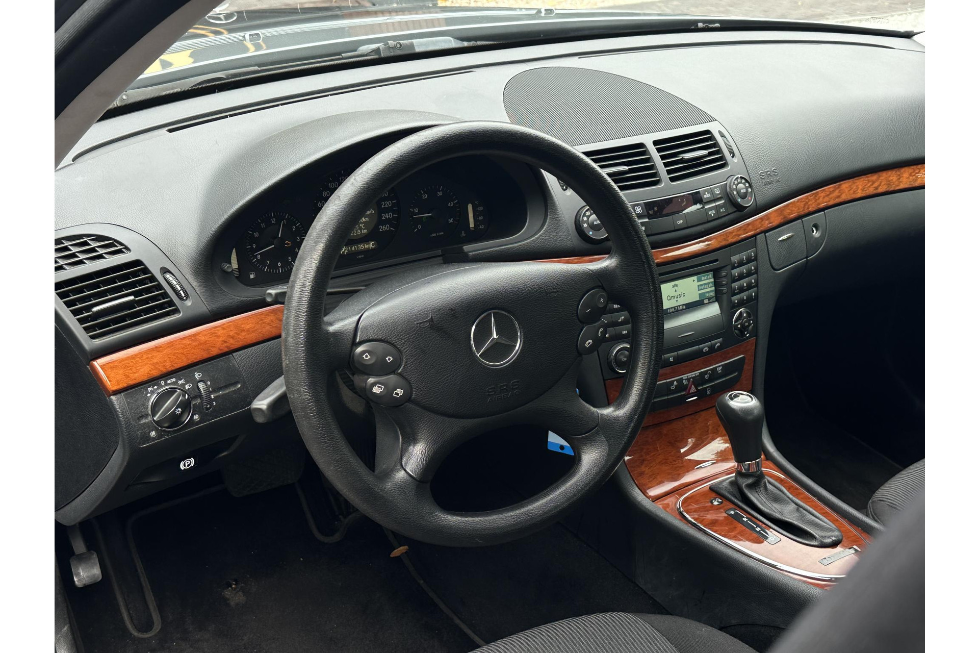 Mercedes-Benz E-Klasse 280 CDI Classic 2007 FLINTGRAY - METALLIC PAINT (368U) 4