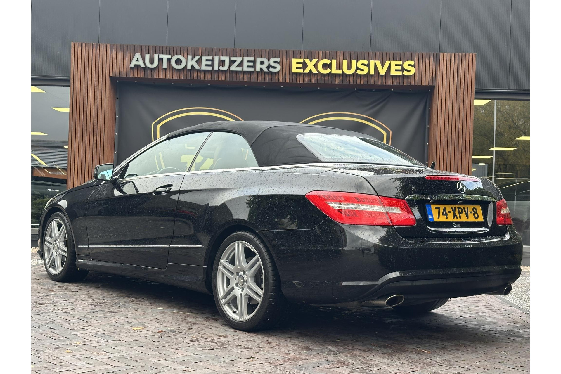 Mercedes-Benz E-Klasse Cabrio 350 CGI Avantgarde 2012 OBSIDIAN BLACK (197U) 10