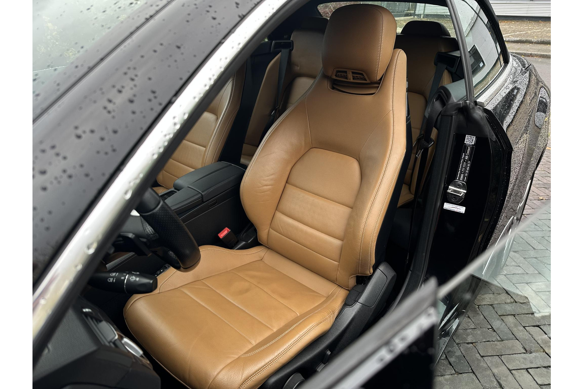 Mercedes-Benz E-Klasse Cabrio 350 CGI Avantgarde 2012 OBSIDIAN BLACK (197U) 16