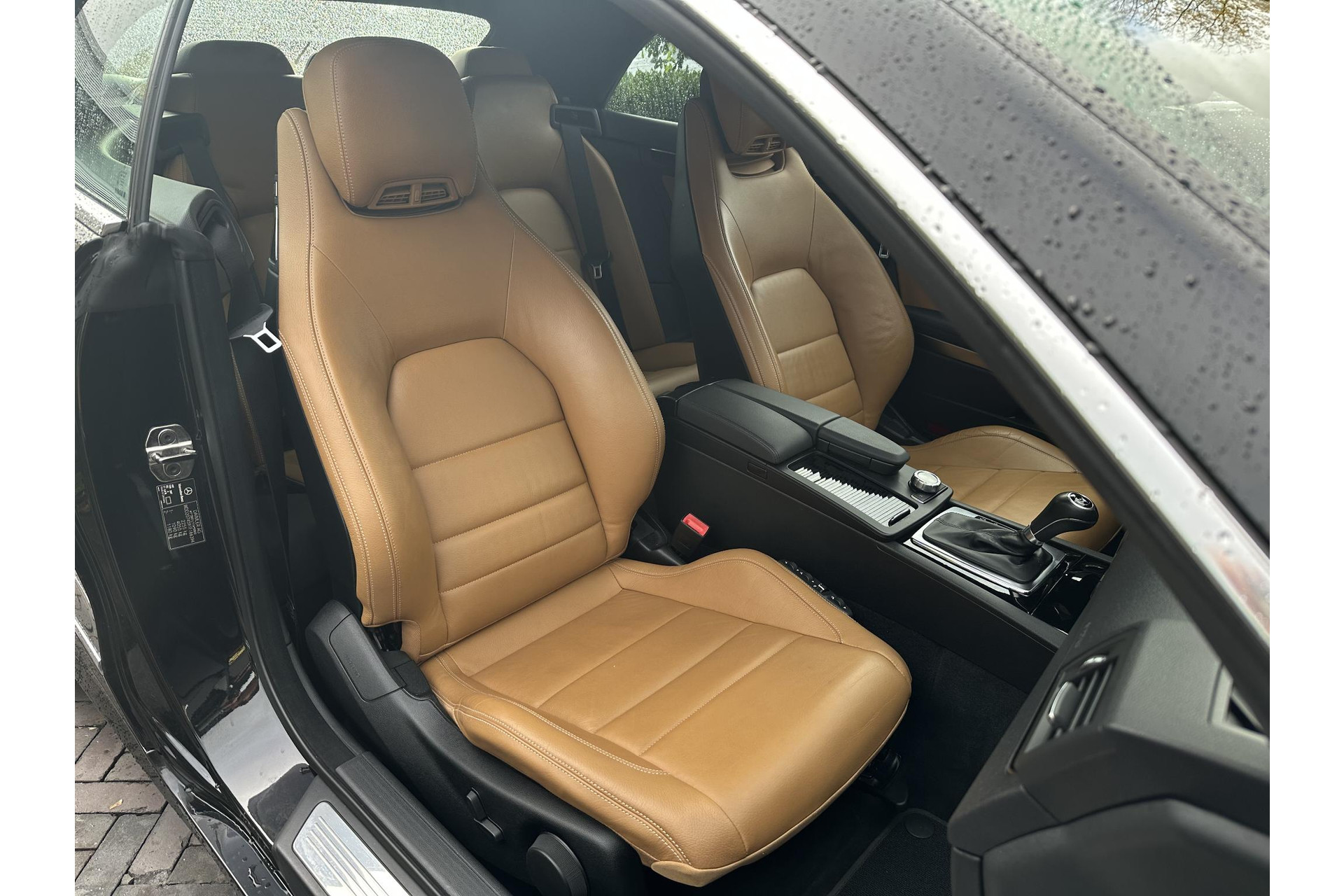 Mercedes-Benz E-Klasse Cabrio 350 CGI Avantgarde 2012 OBSIDIAN BLACK (197U) 34