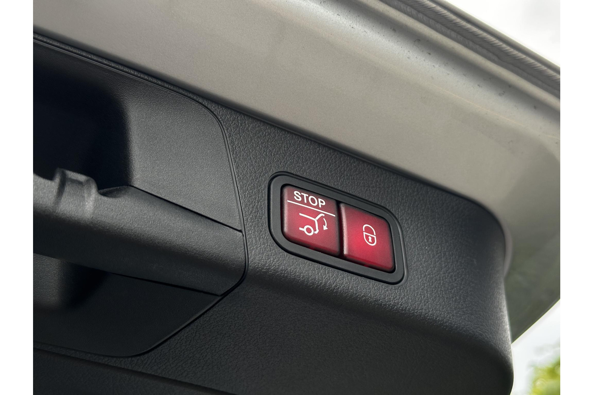 Mercedes-Benz EQB 250+ AMG Line 7p. 71 kWh 2025  10