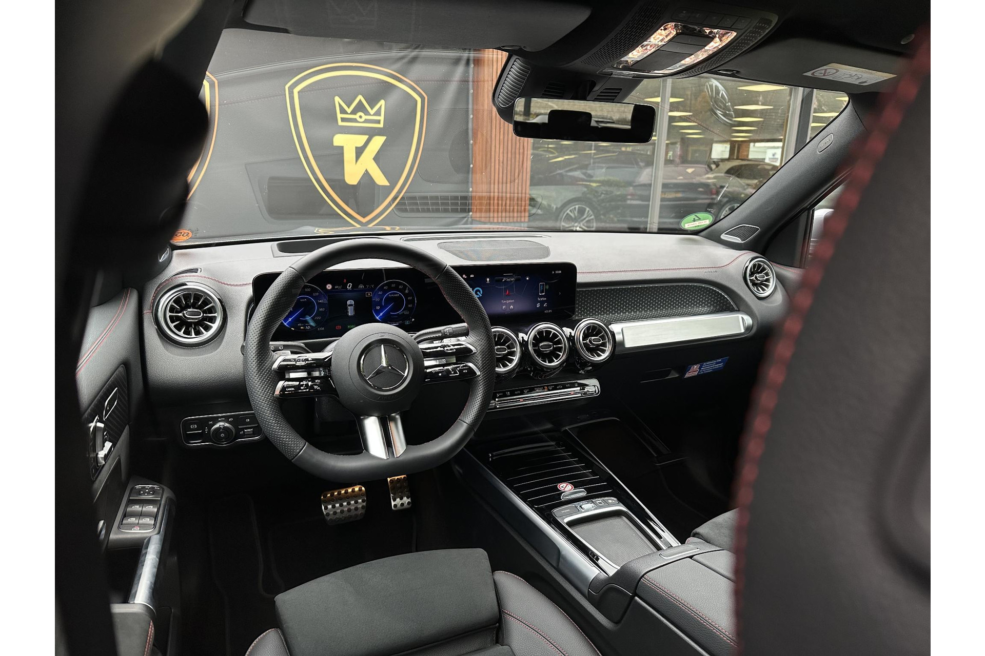 Mercedes-Benz EQB 250+ AMG Line 7p. 71 kWh 2025  14