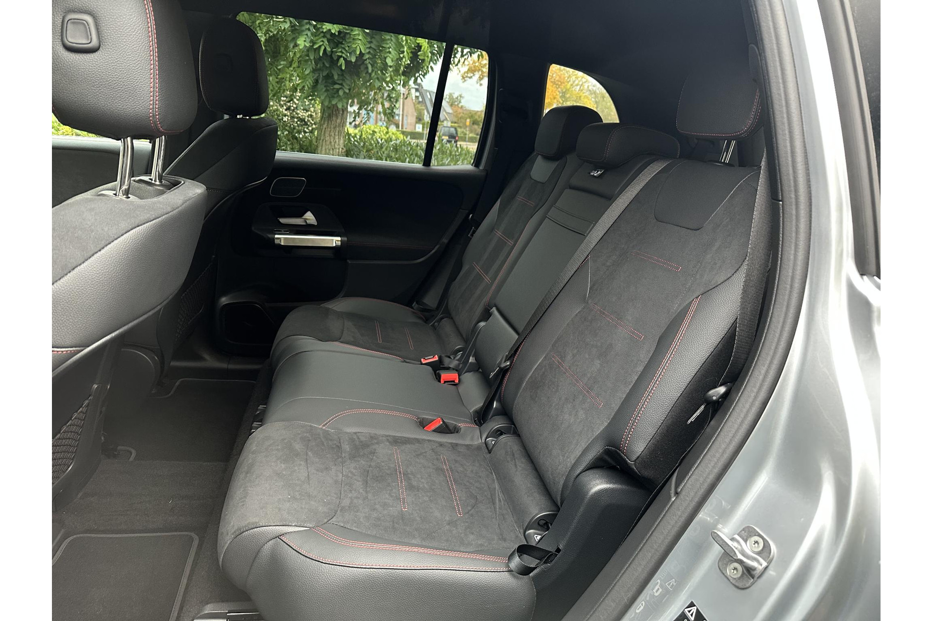 Mercedes-Benz EQB 250+ AMG Line 7p. 71 kWh 2025  15