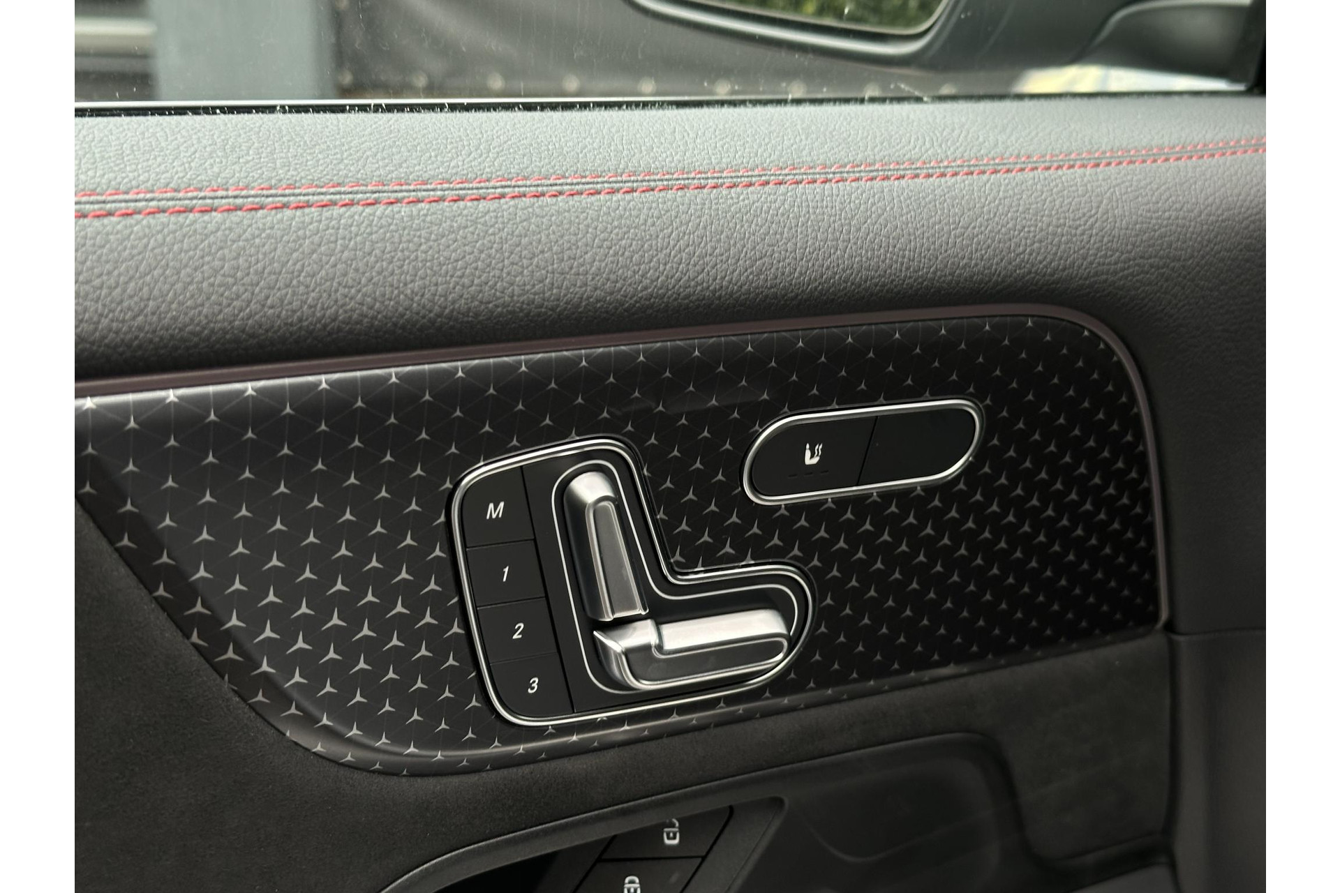 Mercedes-Benz EQB 250+ AMG Line 7p. 71 kWh 2025  20