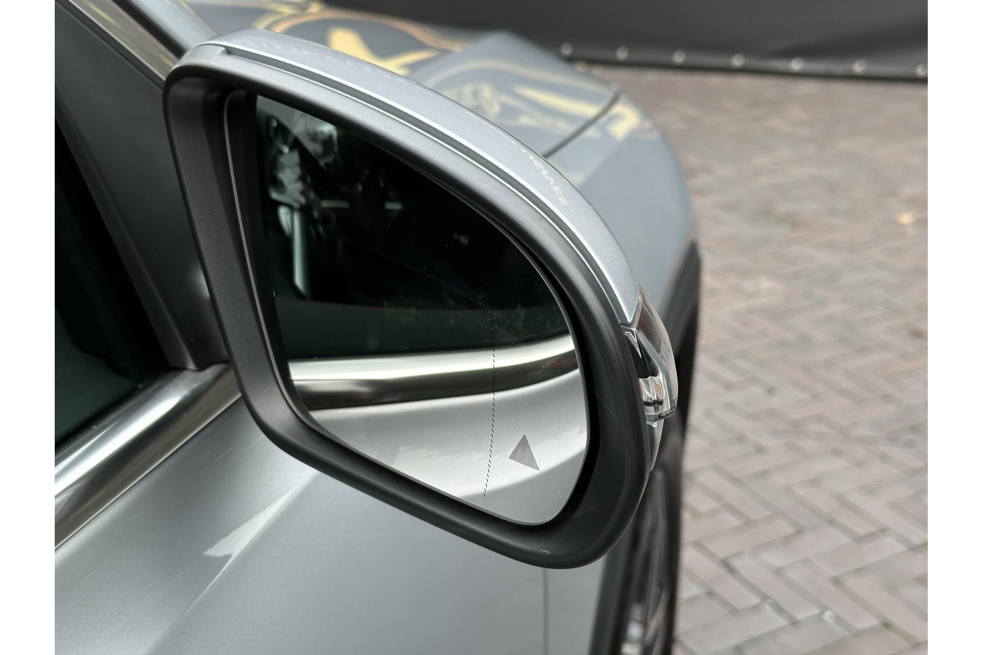 Mercedes-Benz EQB 250+ AMG Line 7p. 71 kWh 2025  37