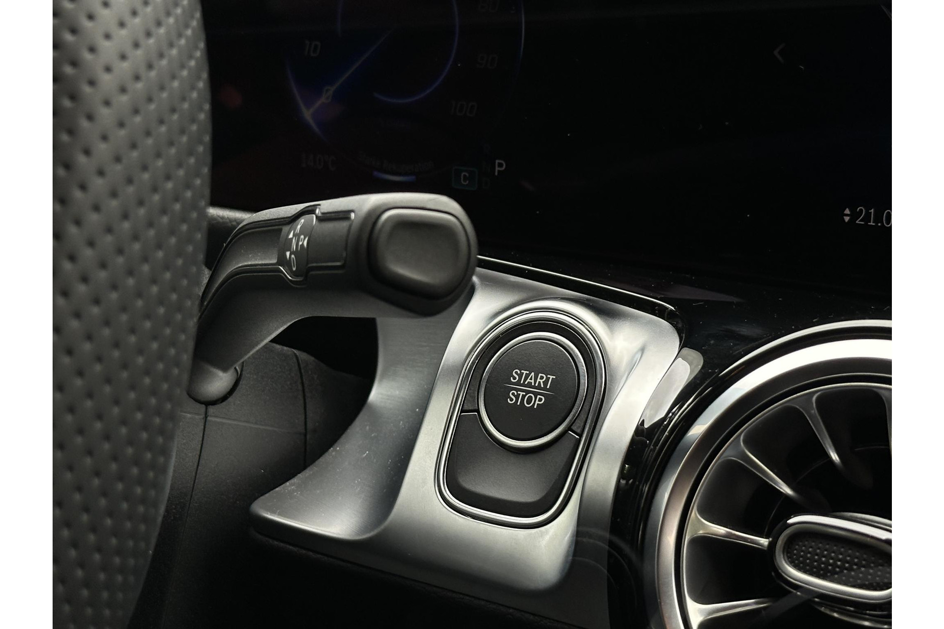 Mercedes-Benz EQB 250+ AMG Line 7p. 71 kWh 2025  42