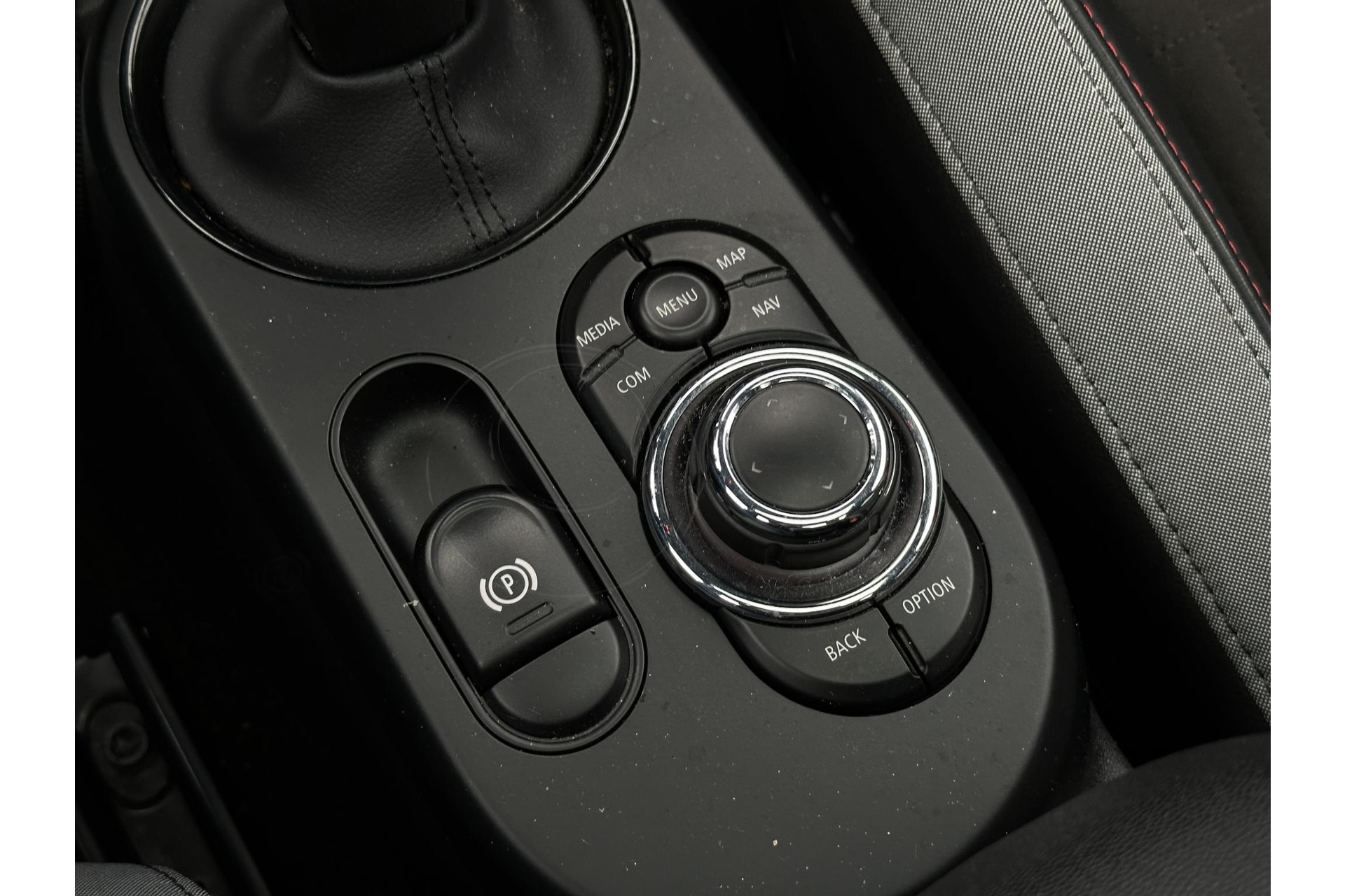 MINI Mini 2.0 Cooper S Rockingham GT Edition 2022  32