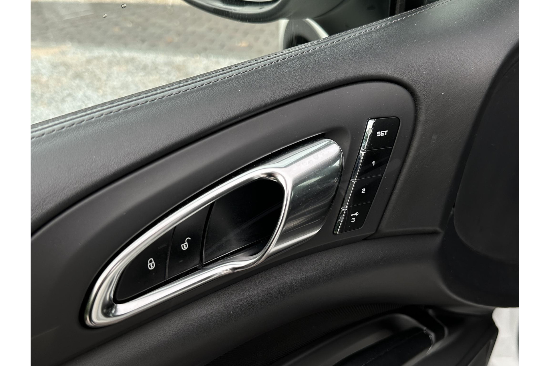 Porsche Cayenne 3.0 D 2012  13