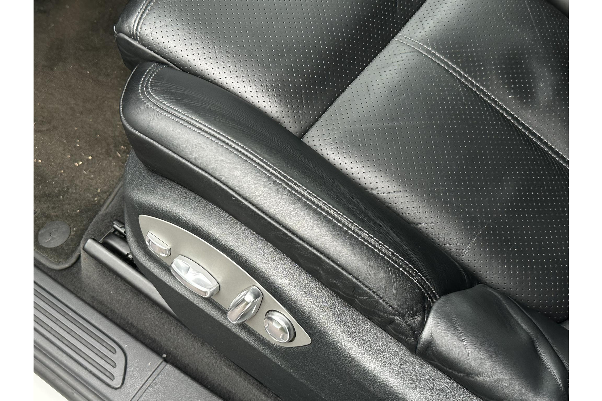 Porsche Cayenne 3.0 D 2012  14