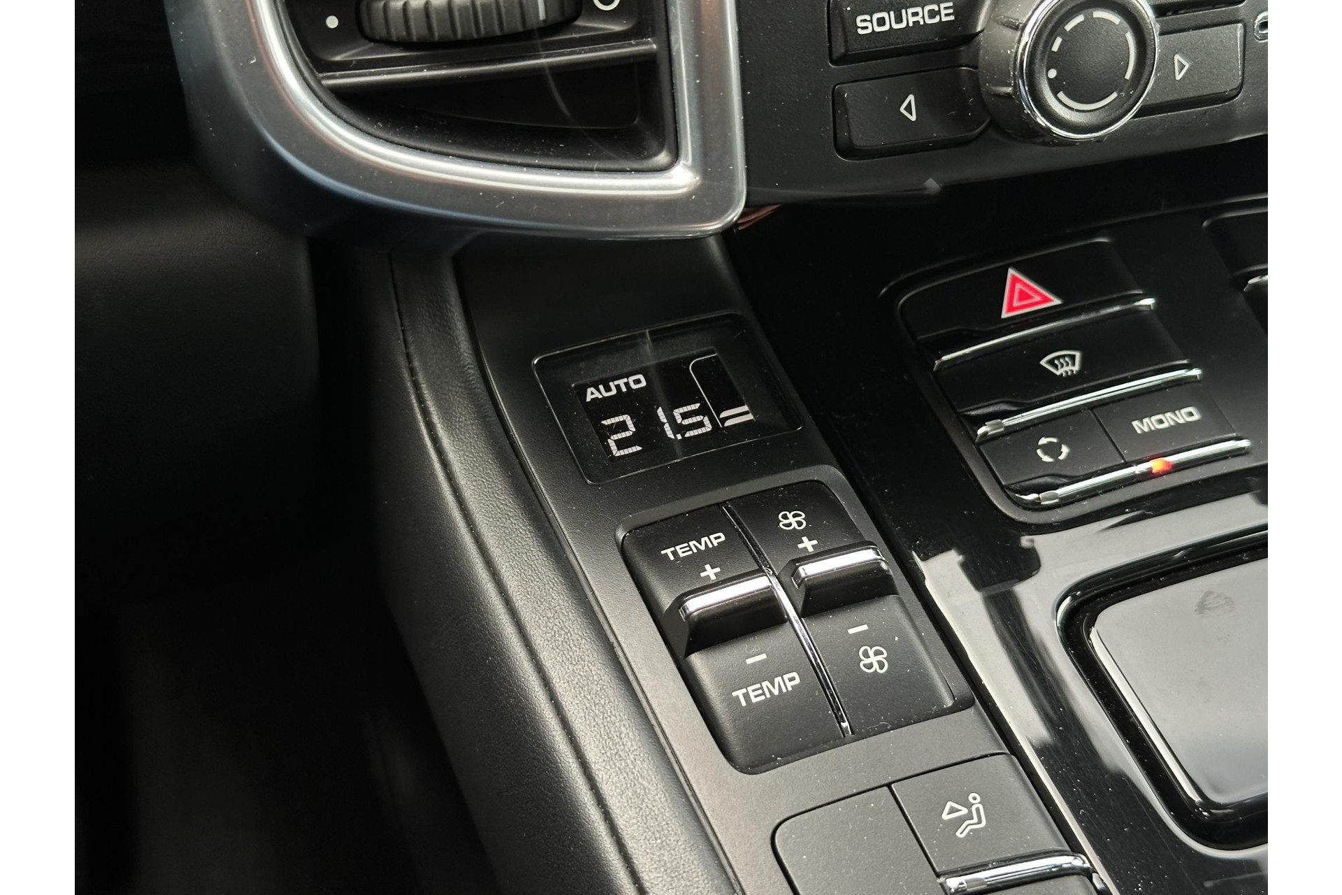 Porsche Cayenne 3.0 D 2012  29