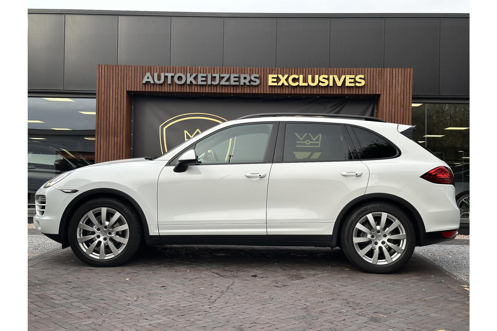 Porsche Cayenne 3.0 D 2012  8