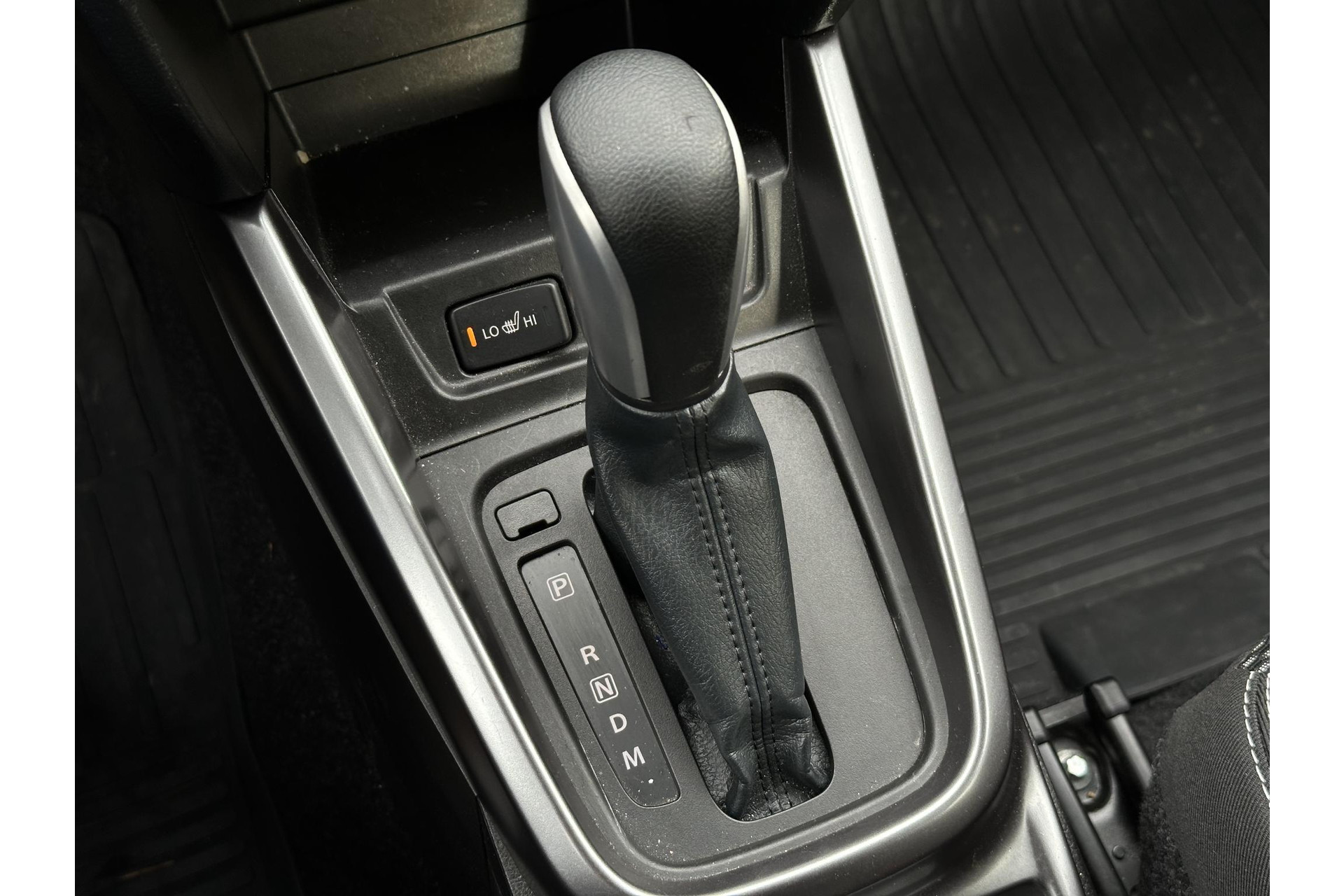 Suzuki Vitara 1.4 Boosterjet Select 2019  25