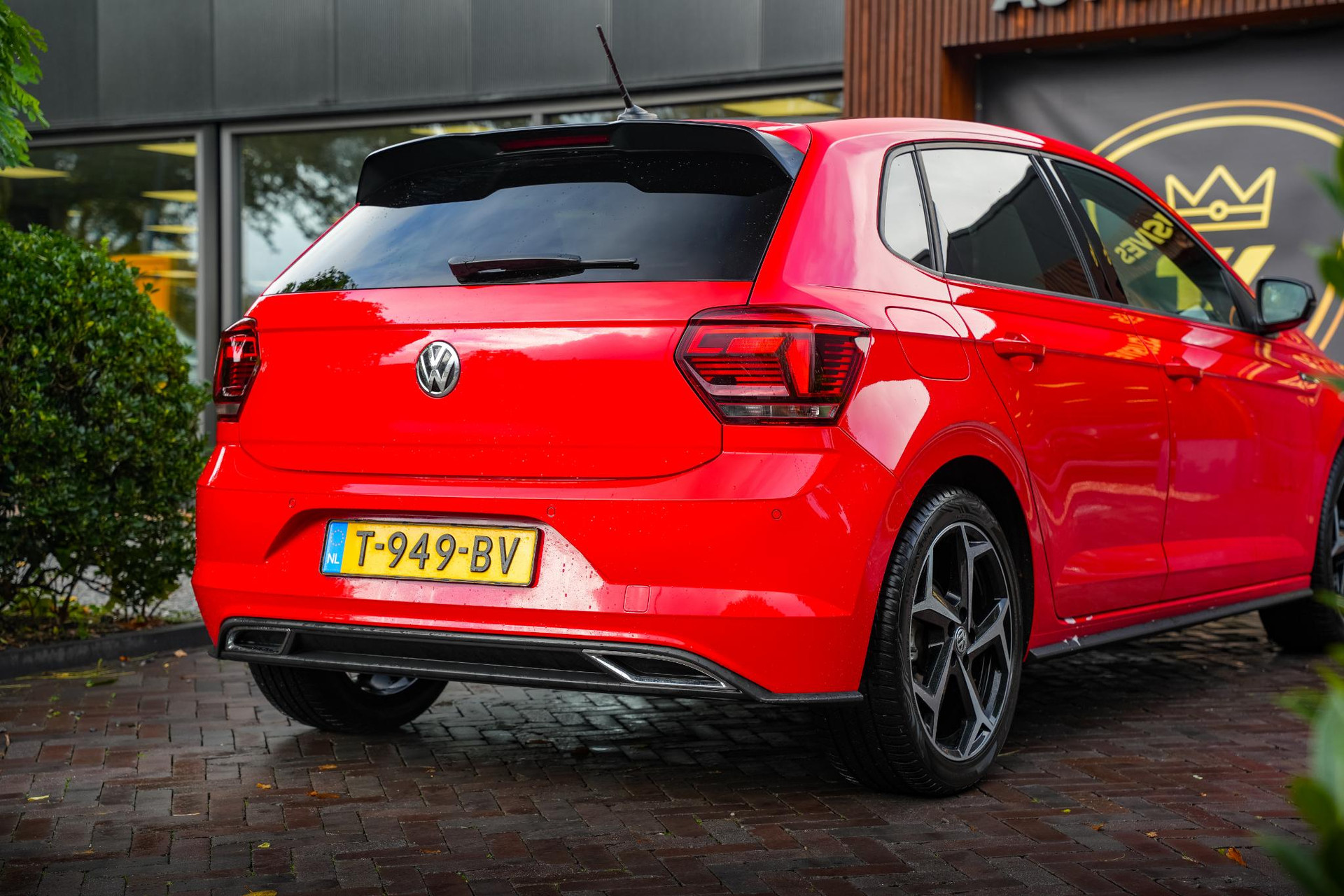 Volkswagen Polo 1.0 TSI Highline Business R 2020 Flash red / zwart dak 10