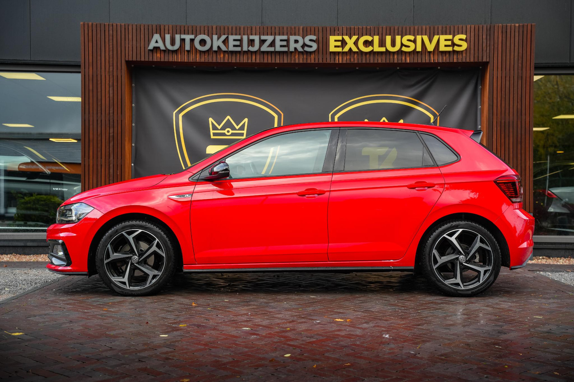 Volkswagen Polo 1.0 TSI Highline Business R 2020 Flash red / zwart dak 5