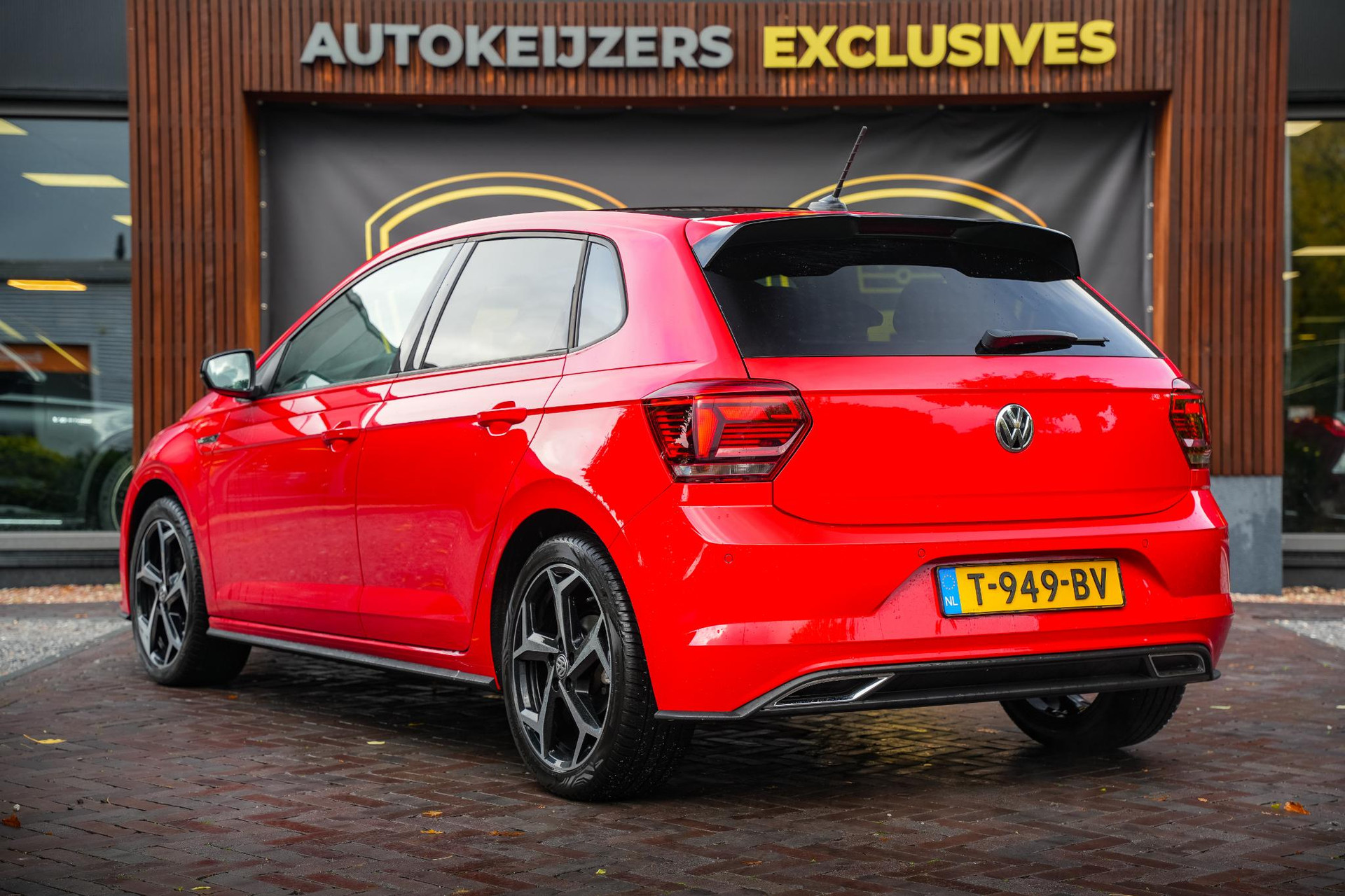 Volkswagen Polo 1.0 TSI Highline Business R 2020 Flash red / zwart dak 7