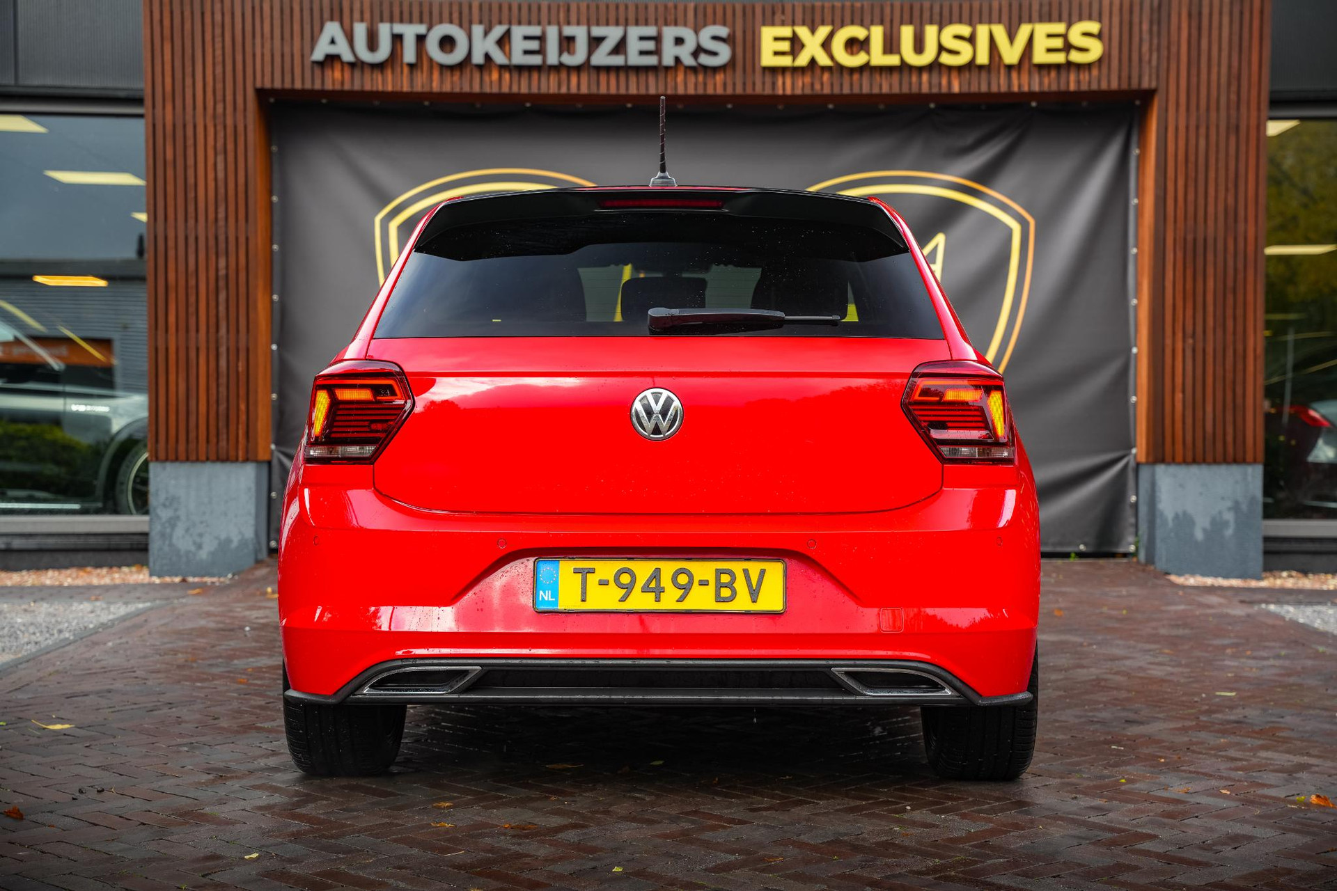 Volkswagen Polo 1.0 TSI Highline Business R 2020 Flash red / zwart dak 9