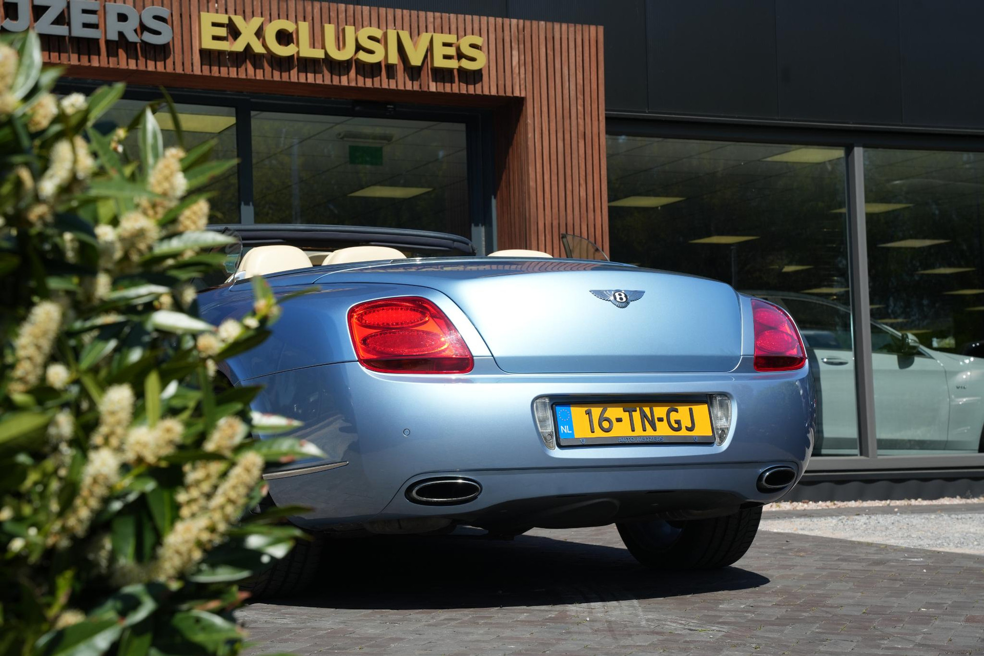 Bentley Continental GTC 6.0 W12 2006  37