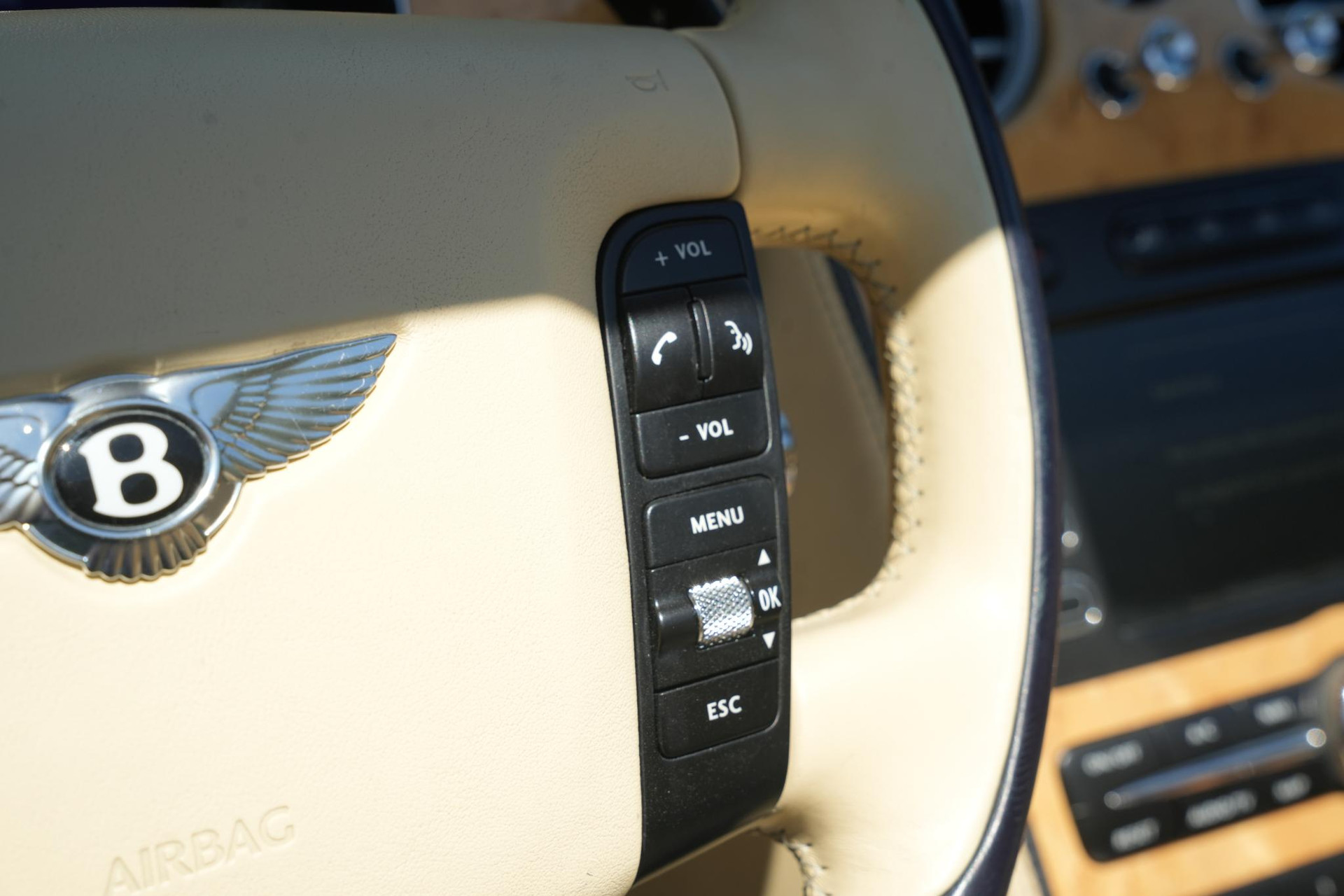Bentley Continental GTC 6.0 W12 2006  56