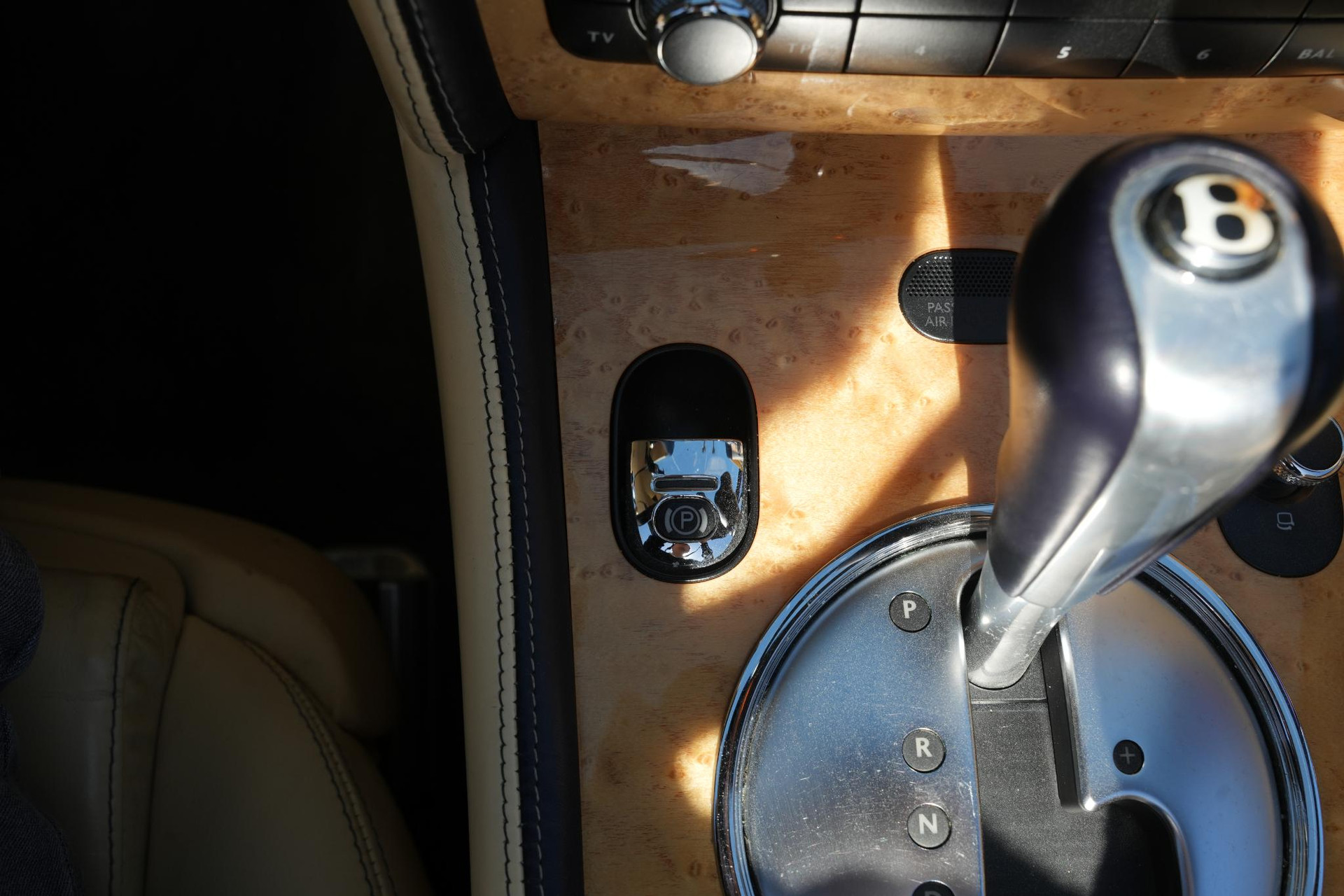 Bentley Continental GTC 6.0 W12 2006  63
