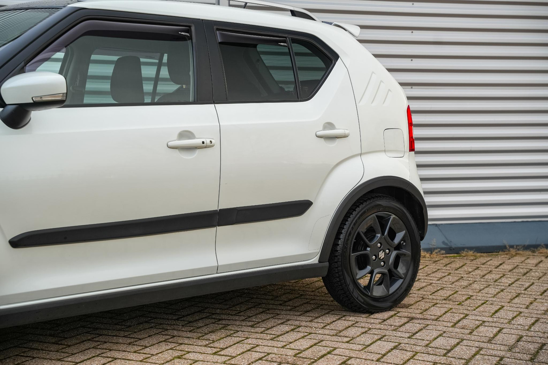 Suzuki Ignis 1.2 Stijl 2017  28