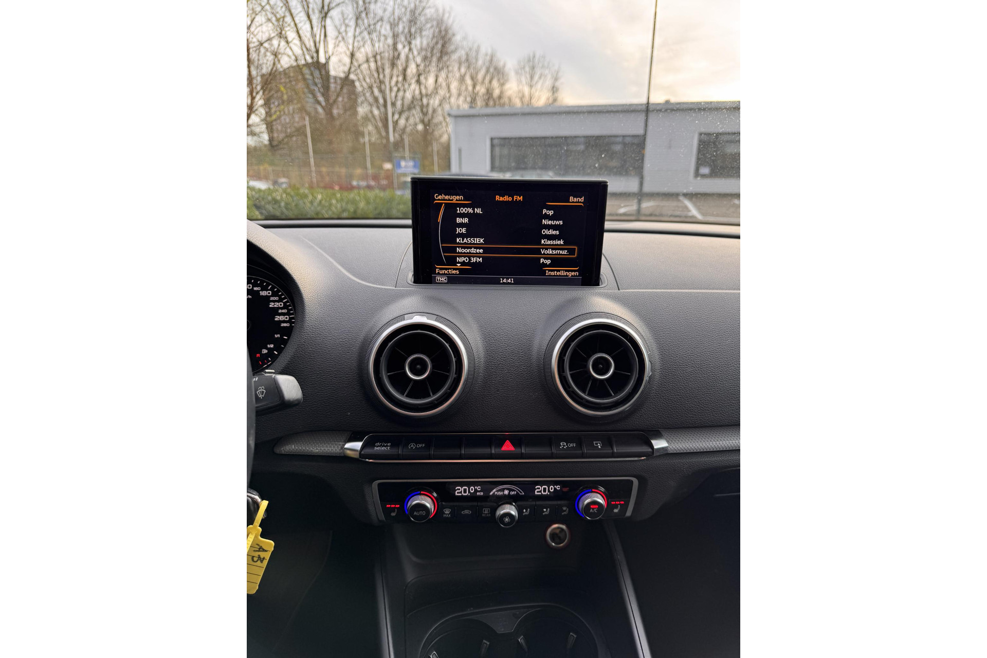 Audi A3 Limousine 1.4 TFSI CoD Ambition 2014  13