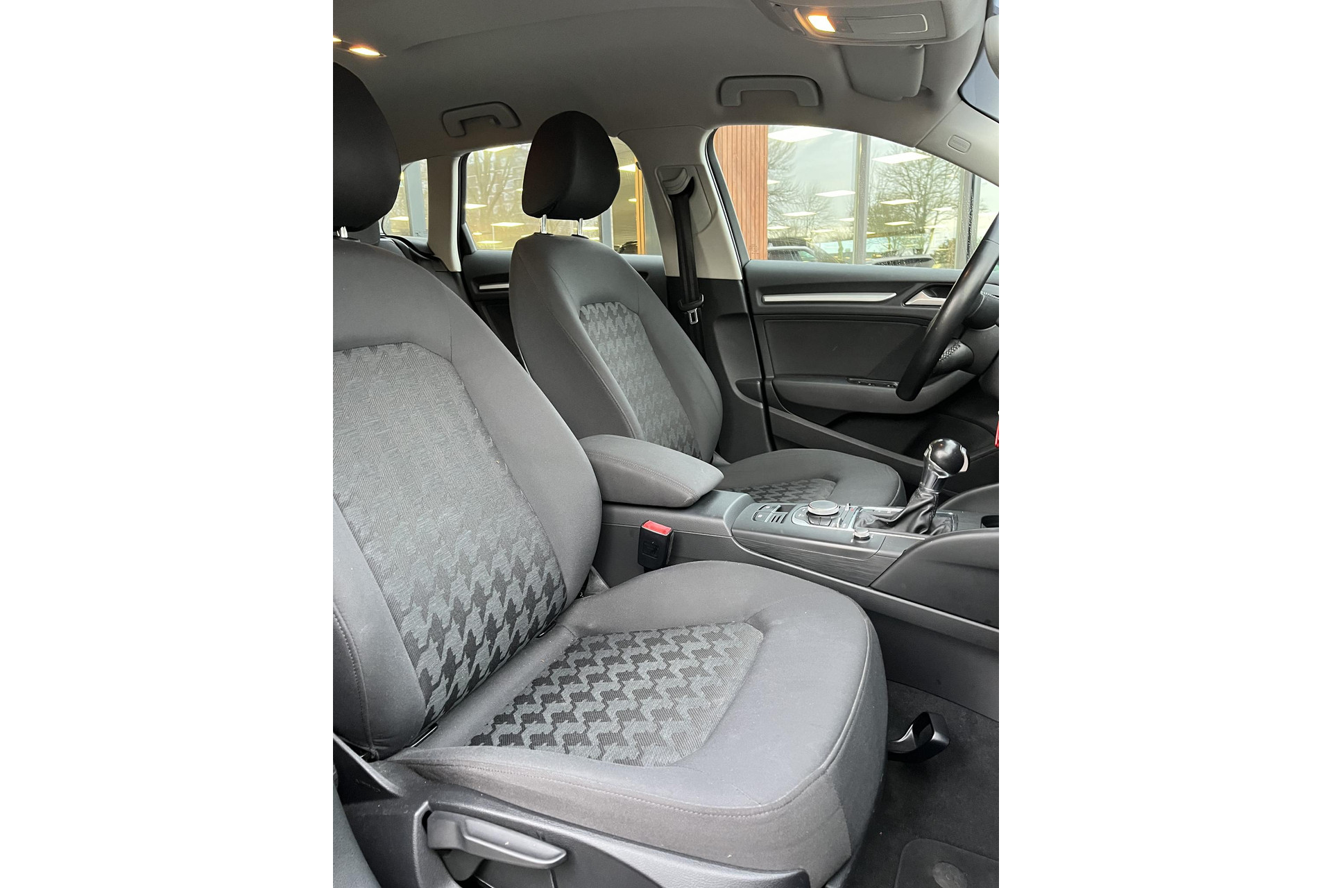 Audi A3 Sportback 1.4 TFSI Attraction Pro Line g-tron 2014 Belugabruin metallic 12