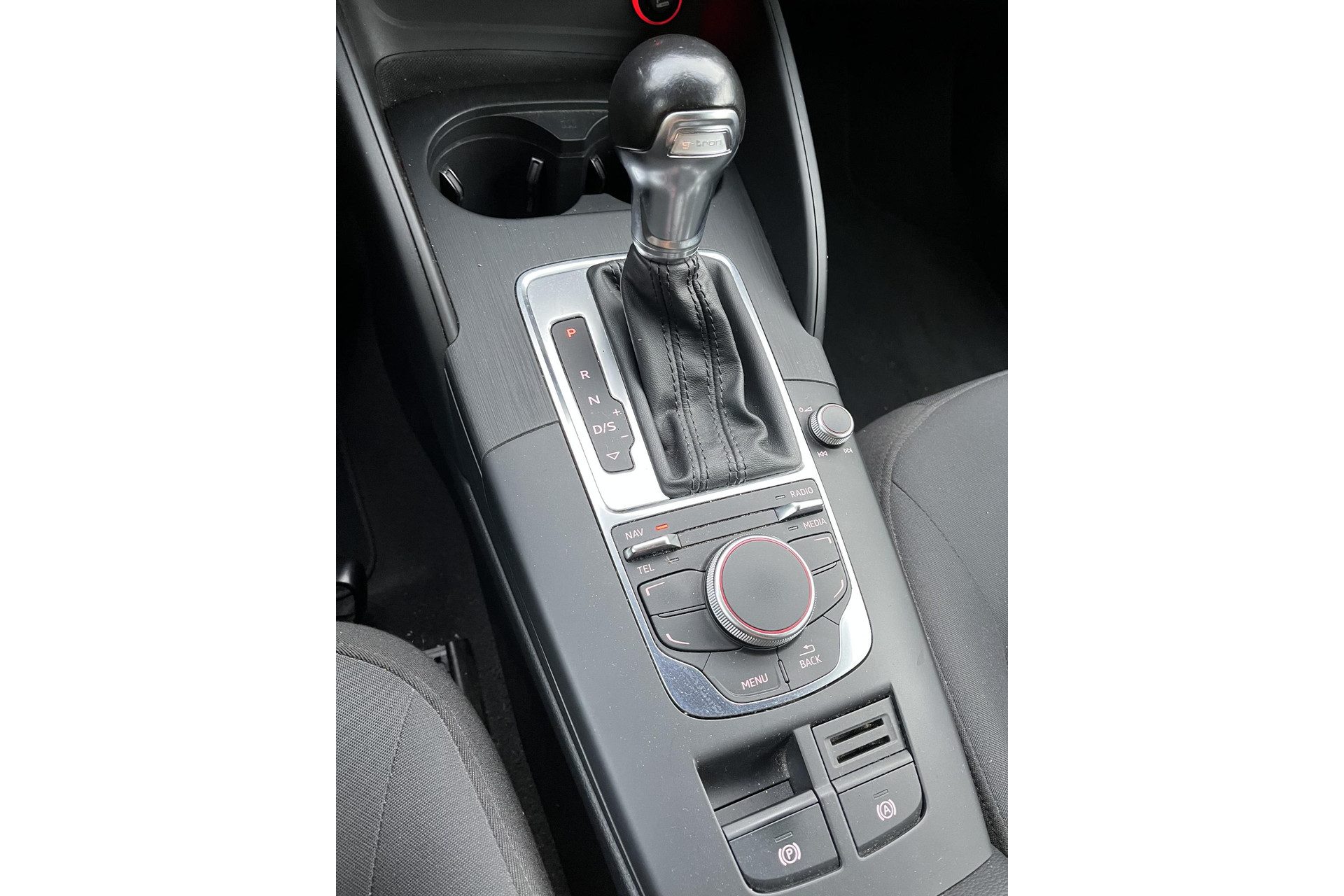 Audi A3 Sportback 1.4 TFSI Attraction Pro Line g-tron 2014 Belugabruin metallic 21