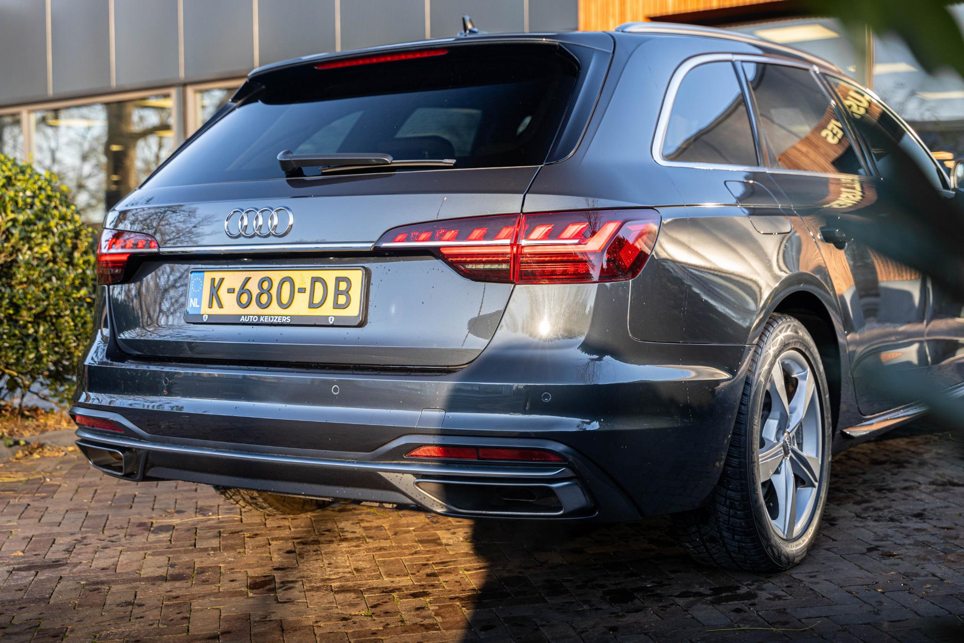 Audi A4 Avant 35 TFSI Business Edition 2020 Manhattangrijs metallic 8