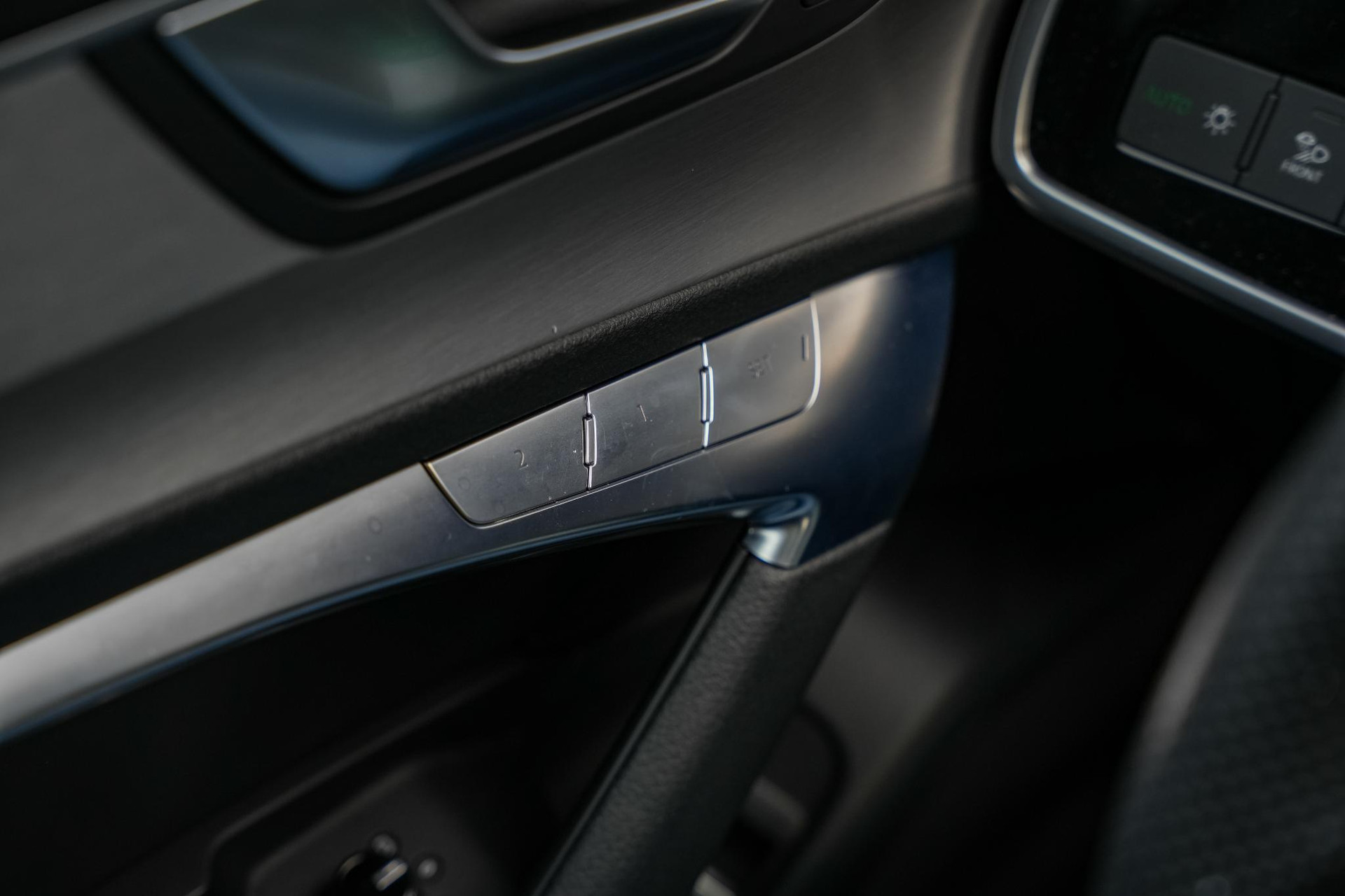 Audi A6 Avant 55 TFSI e quattro Competition 2021 Daytonagrijs pareleffect 23