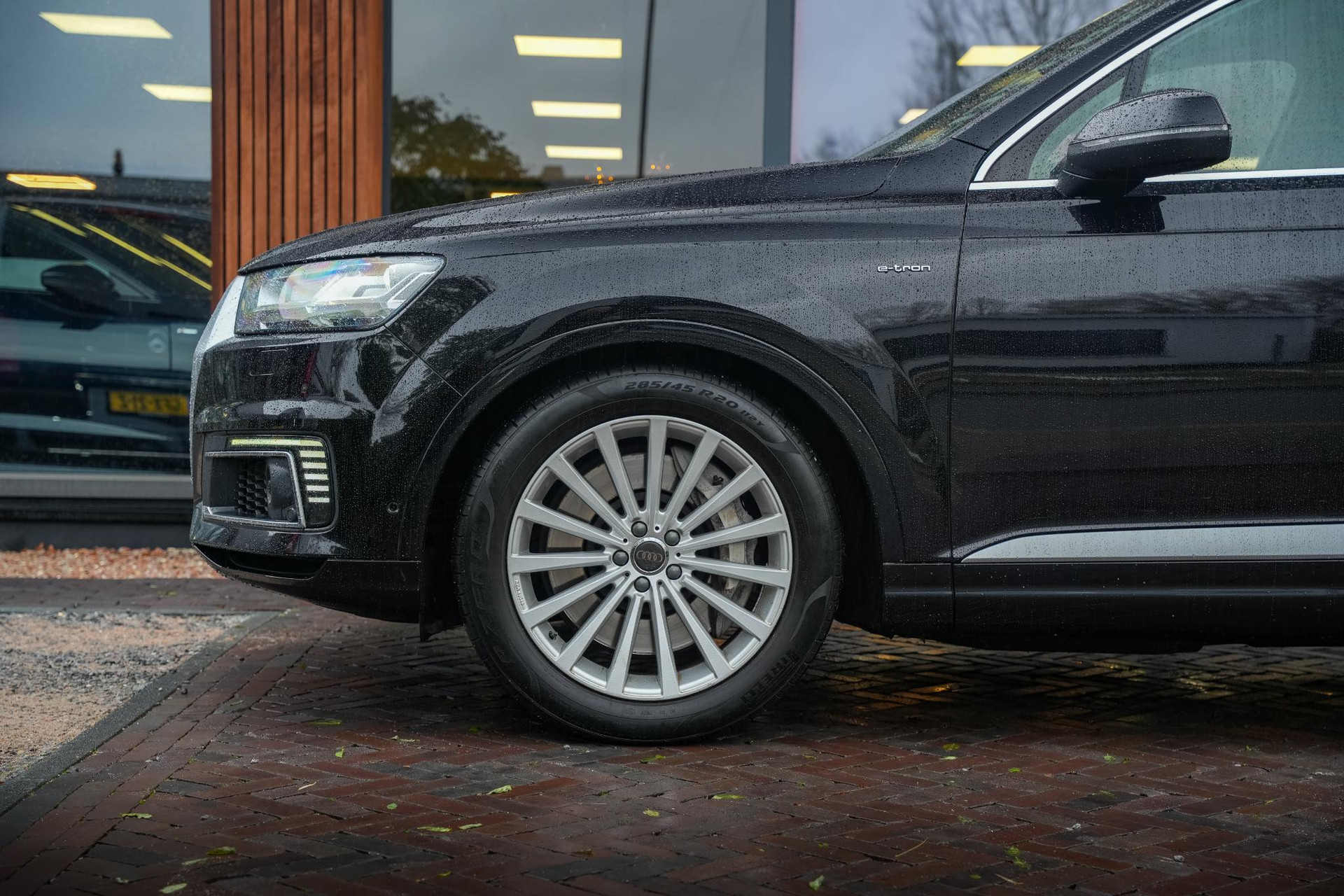 Audi Q7 3.0 TDI e-tron quattro Sport 2016 Orcazwart metallic 12