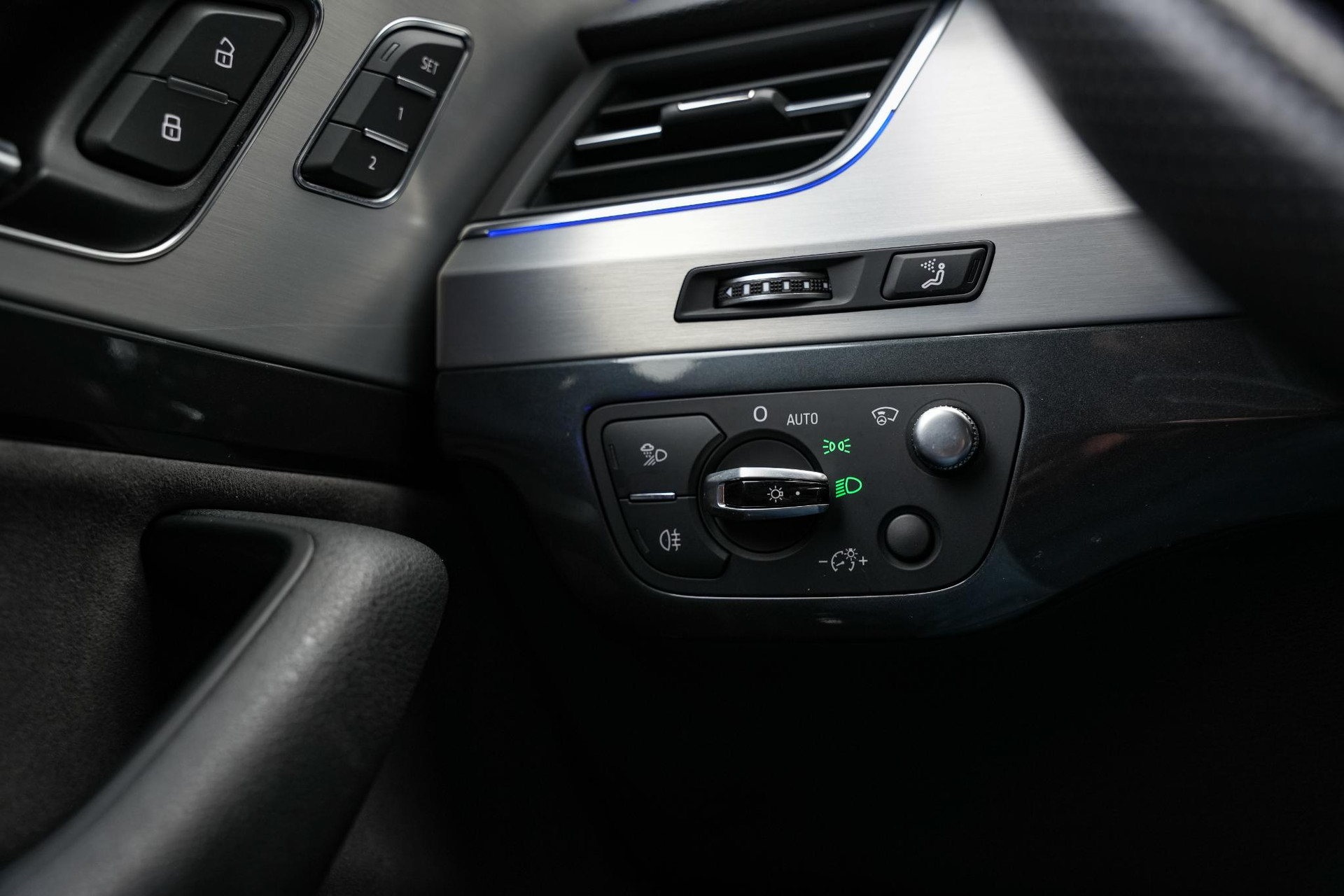 Audi Q7 3.0 TDI e-tron quattro Sport 2016 Orcazwart metallic 24