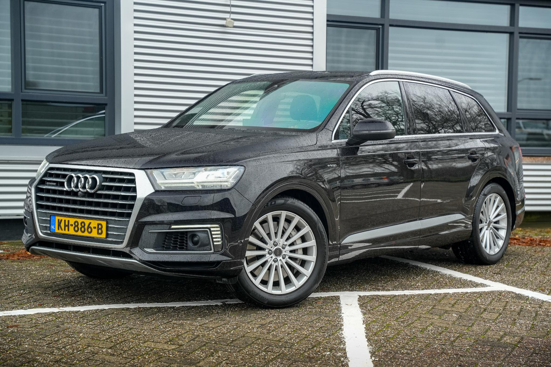Audi Q7 3.0 TDI e-tron quattro Sport 2016 Orcazwart metallic 35