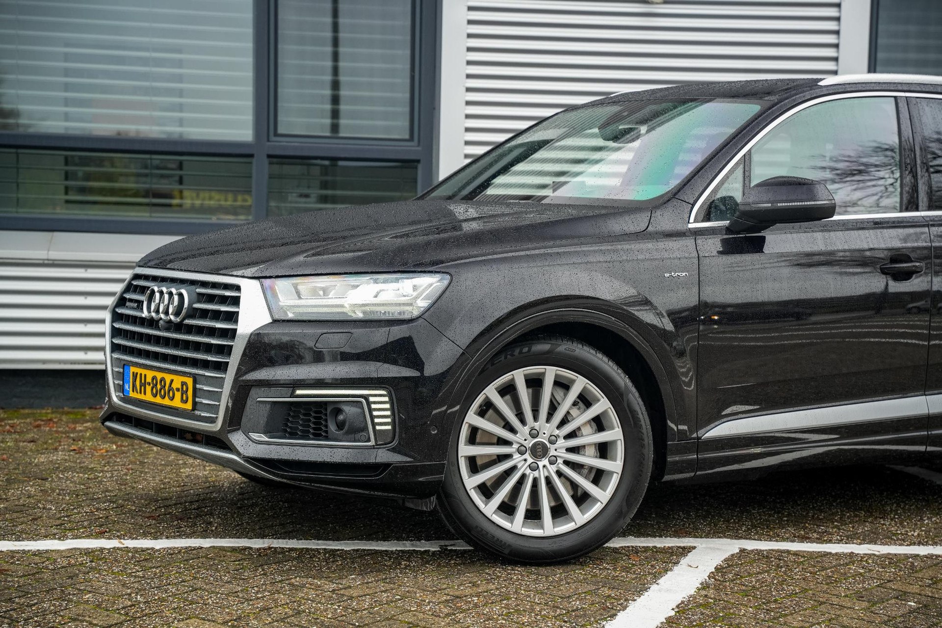 Audi Q7 3.0 TDI e-tron quattro Sport 2016 Orcazwart metallic 36