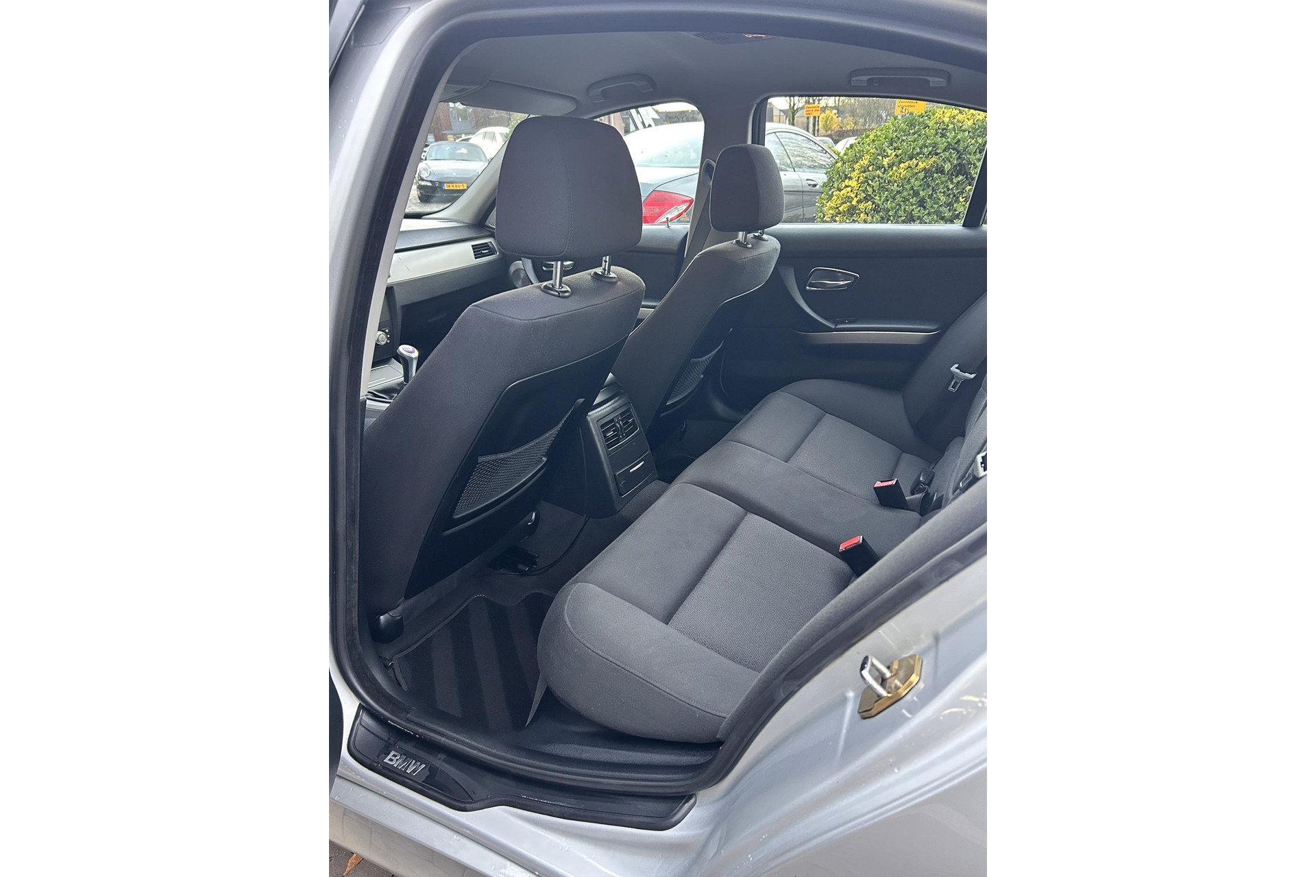 BMW 3-serie 325i Dynamic Executive 2005 Titansilber metallic  10