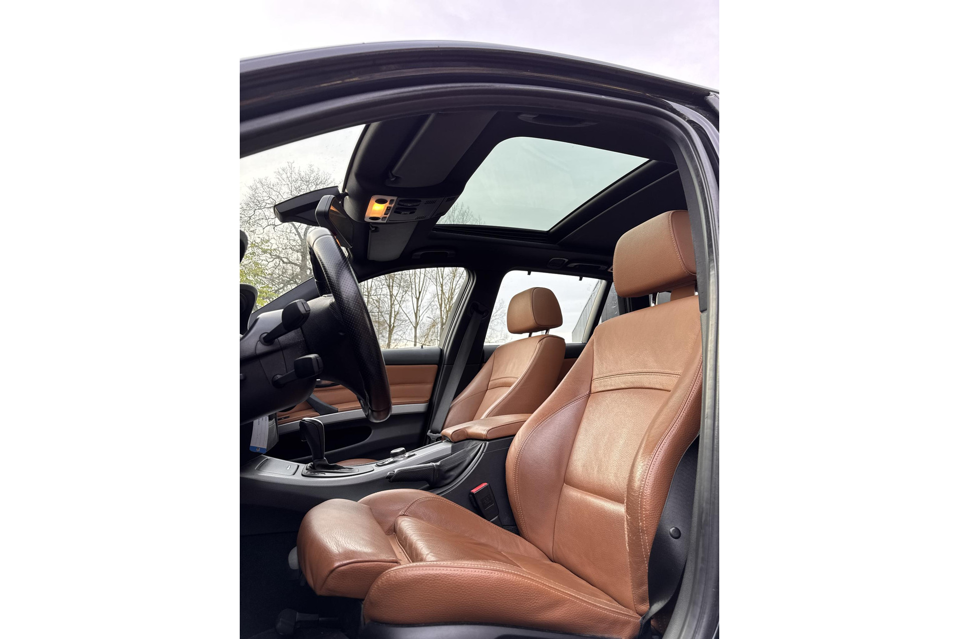 BMW 3 Serie Touring 325i M Sport Edition 2013 Saphirschwarz metallic 11