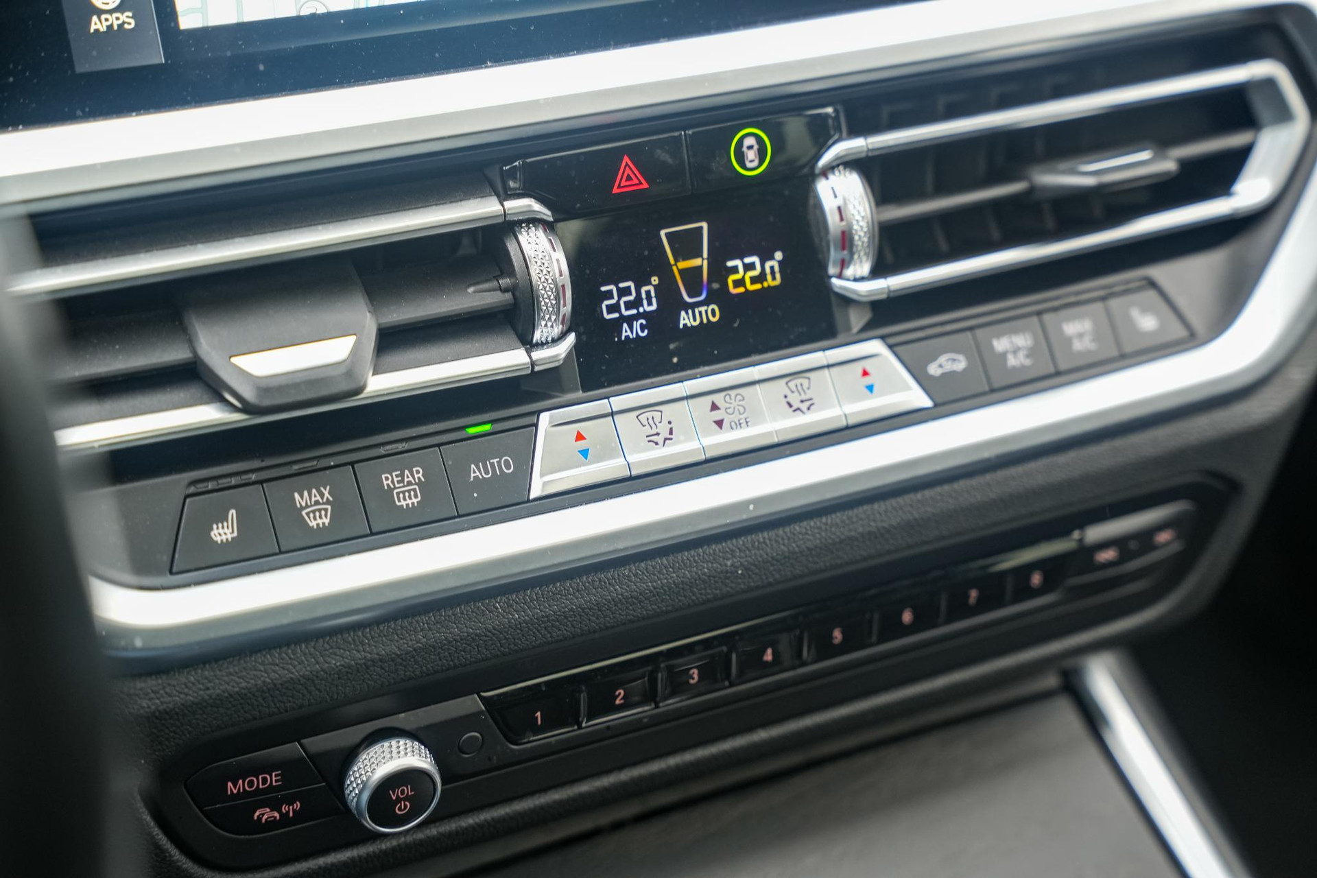 BMW 3 Serie Touring 330e High Executive 2020  14