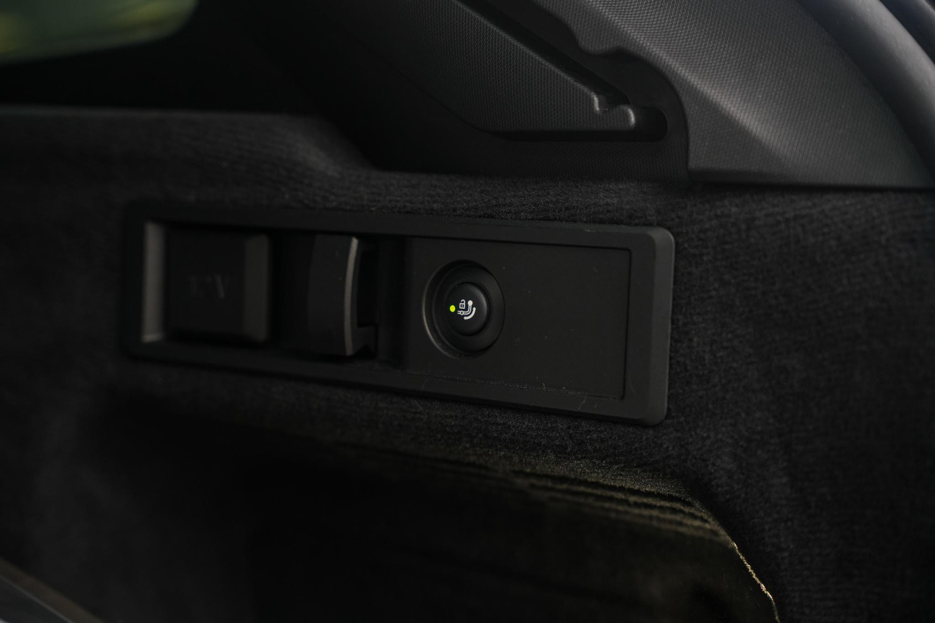 BMW 3 Serie Touring 330e High Executive 2020  27