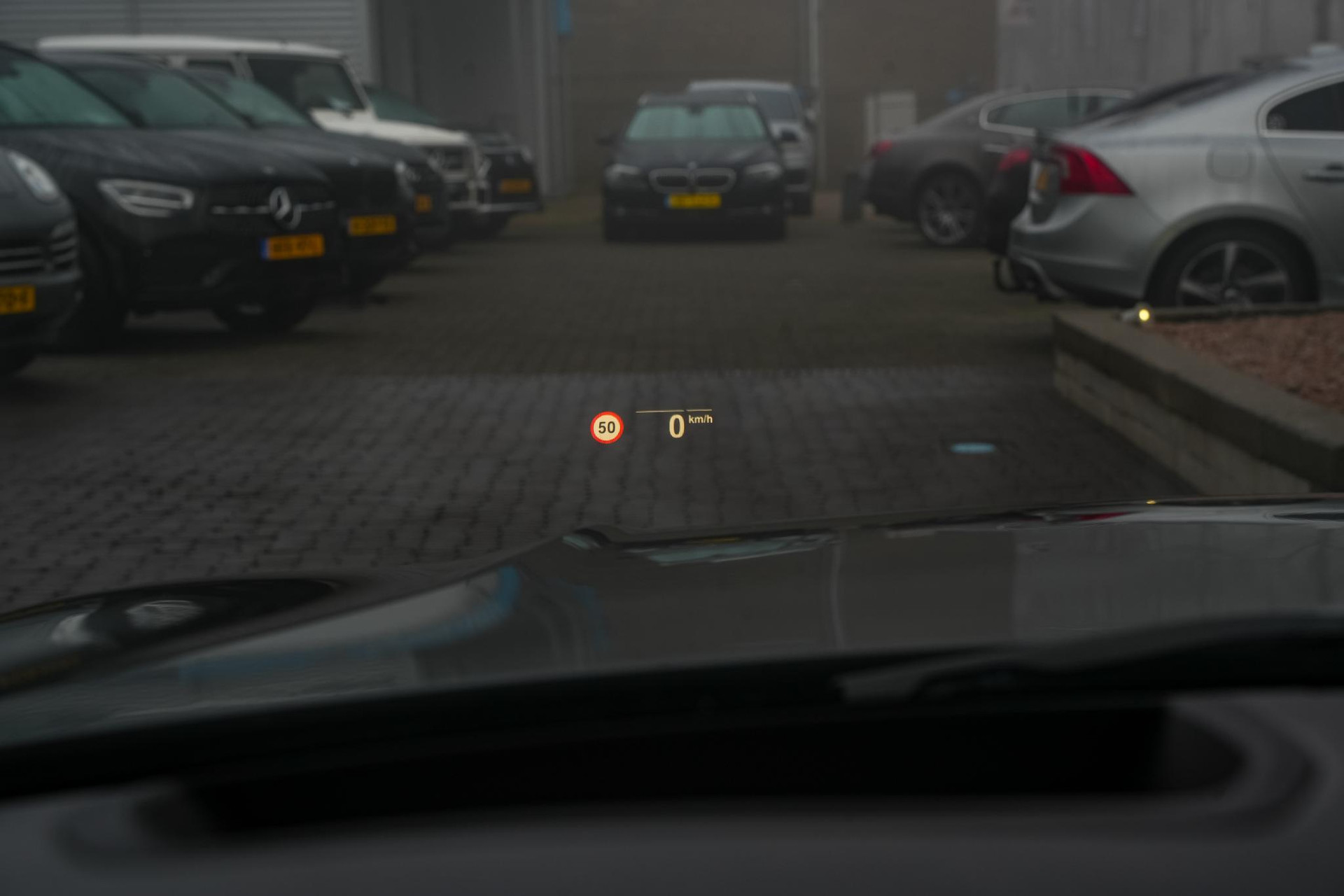 BMW 3 Serie Touring 330e High Executive 2020  33