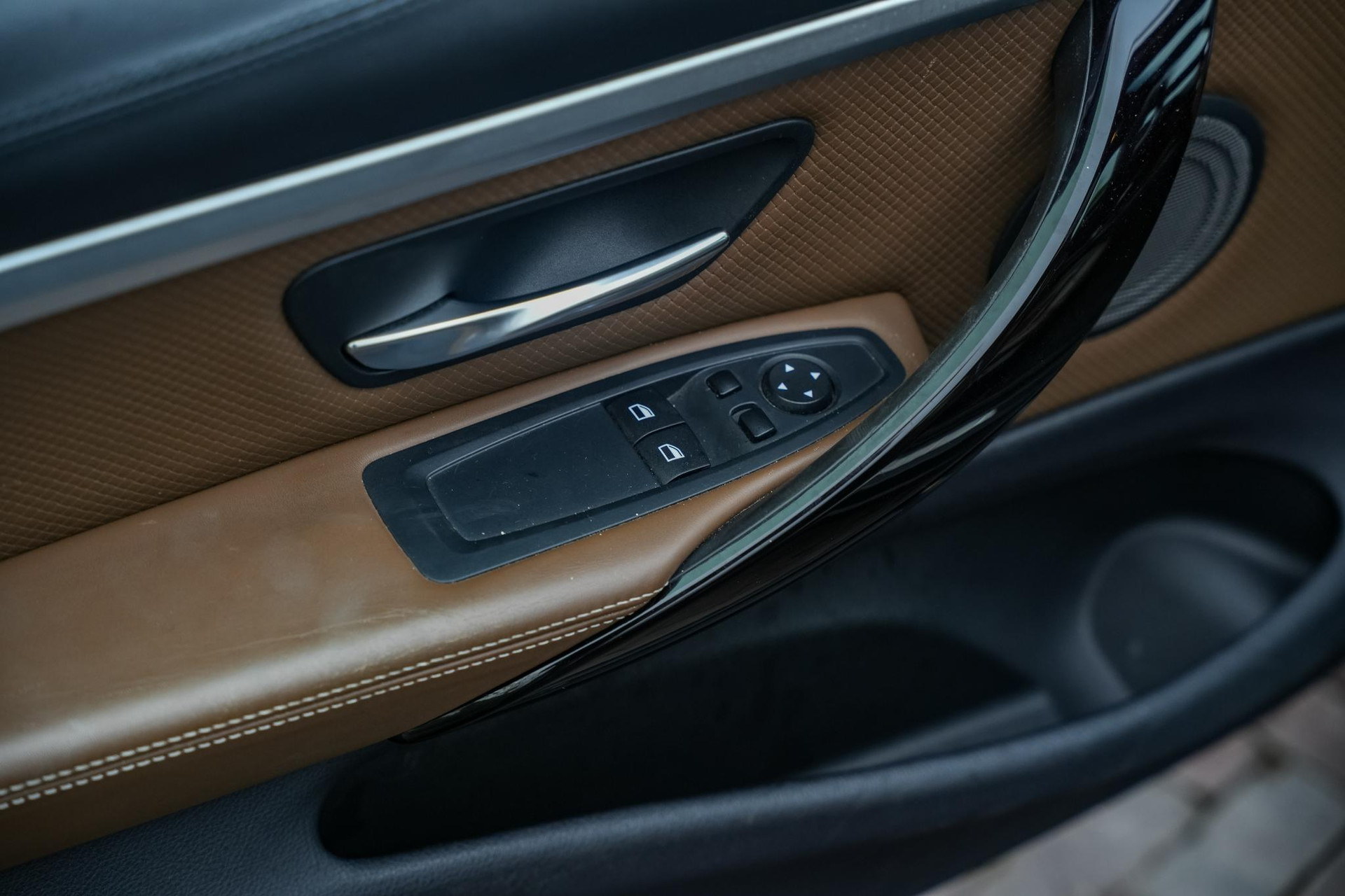 BMW 4 Serie Coupé 428i High Executive 2015 Saphirschwarz metallic 14